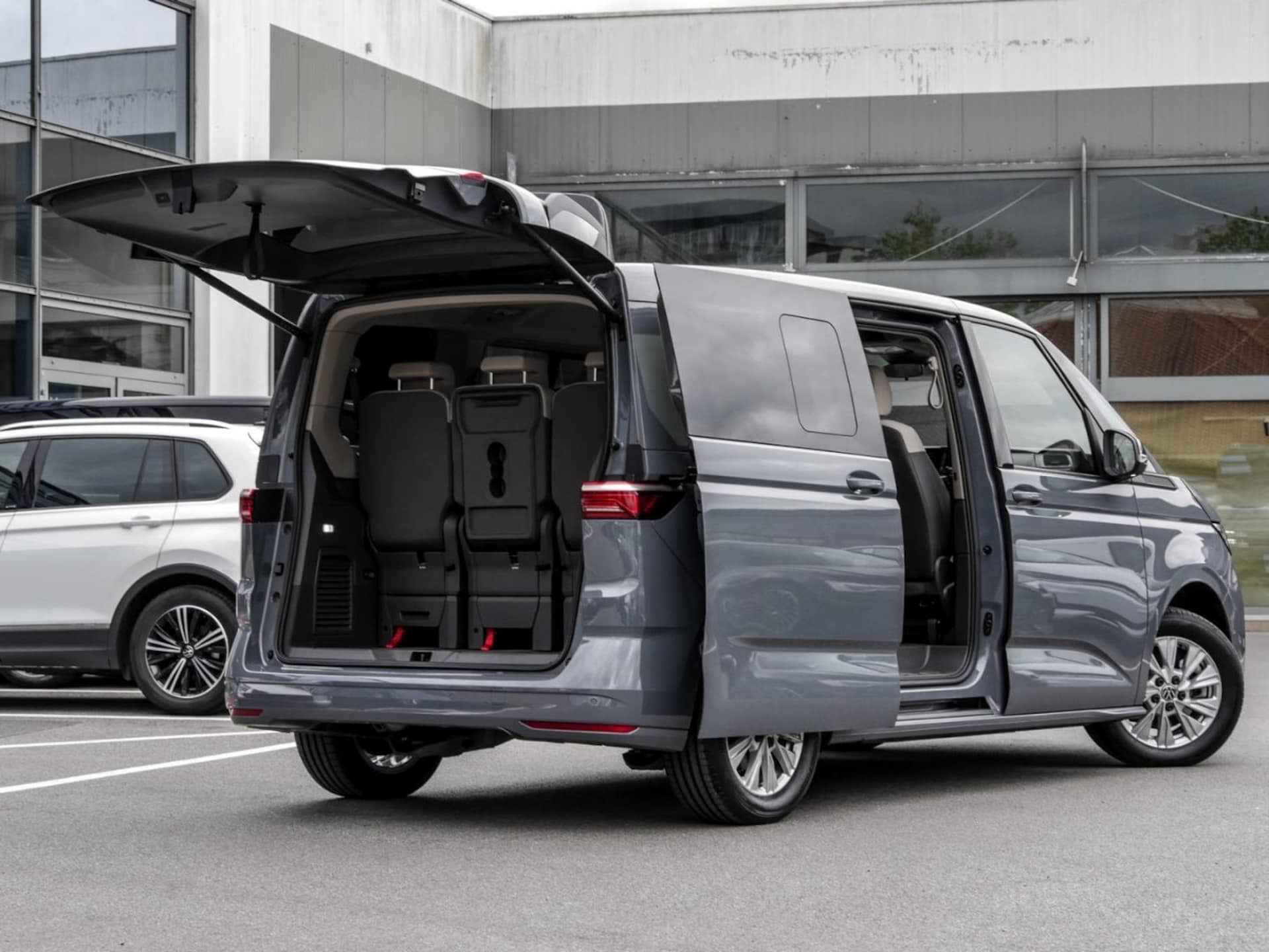 Volkswagen Multivan Basis-Modell