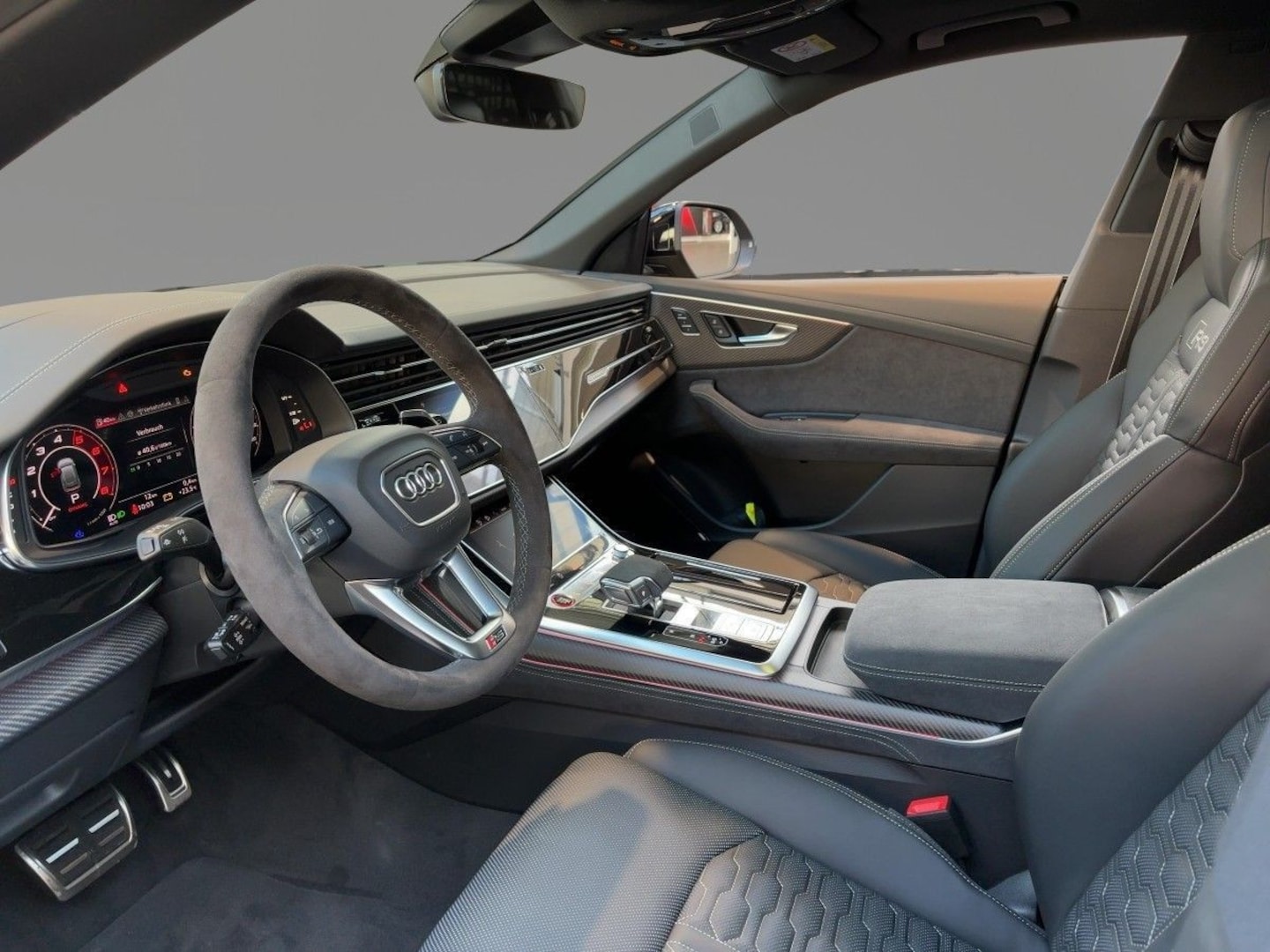 Bild über Audi RS Q8 SUV TFSI quattro 471 kW tiptronic - für weitere Informationen kontaktieren Sie den Audi Partner