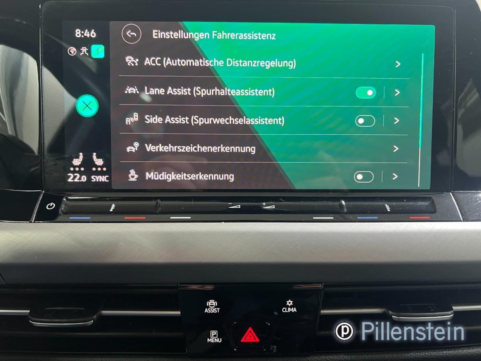 Volkswagen Golf Variant Life