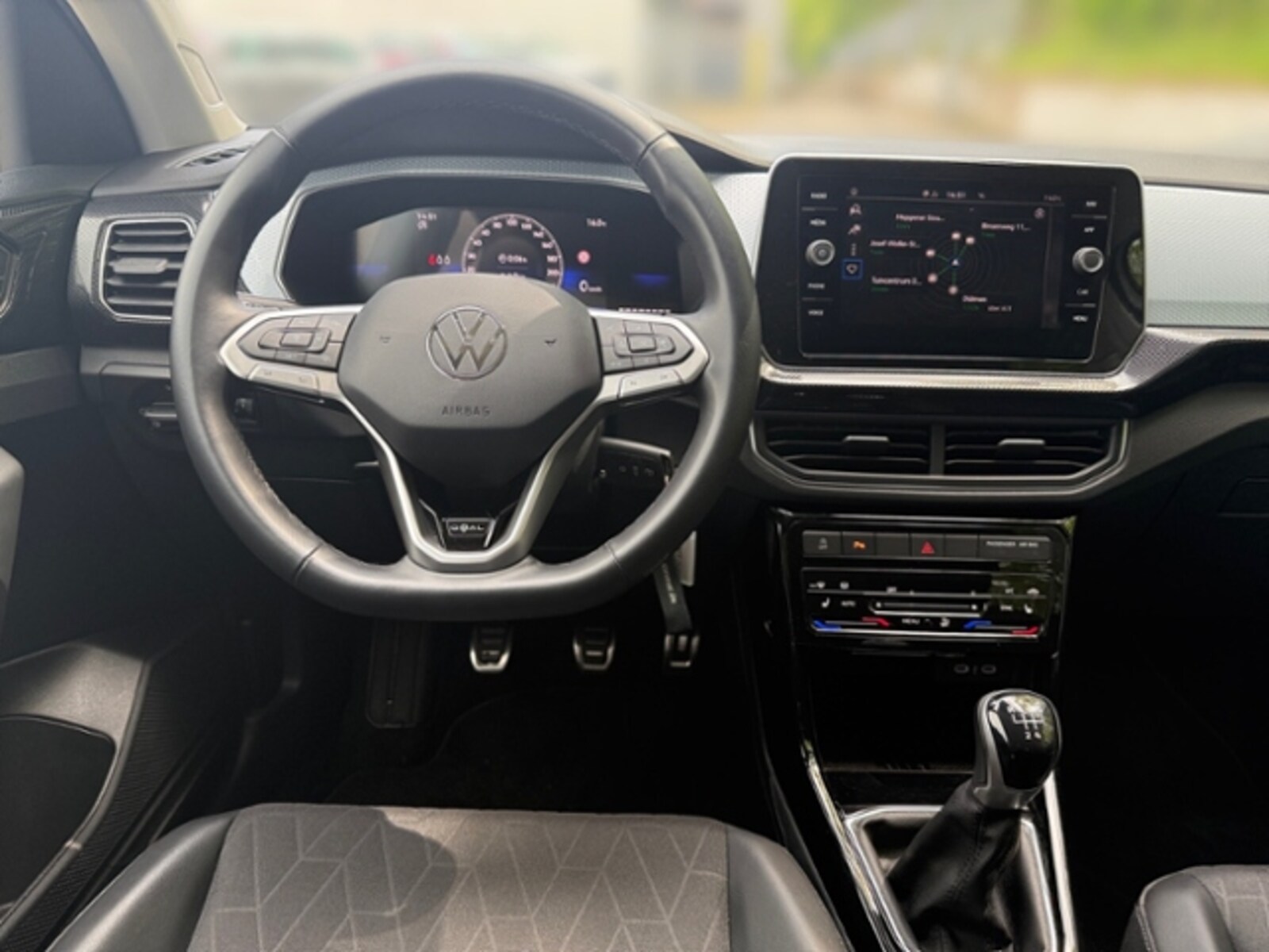 Volkswagen T-Cross – Bild 12