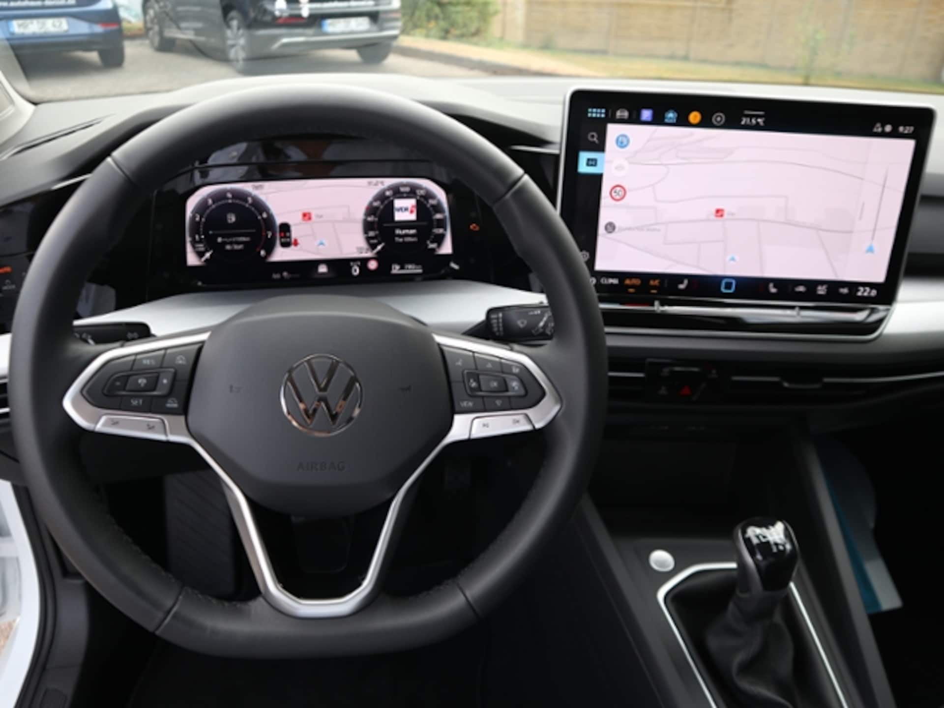 Volkswagen Golf Life