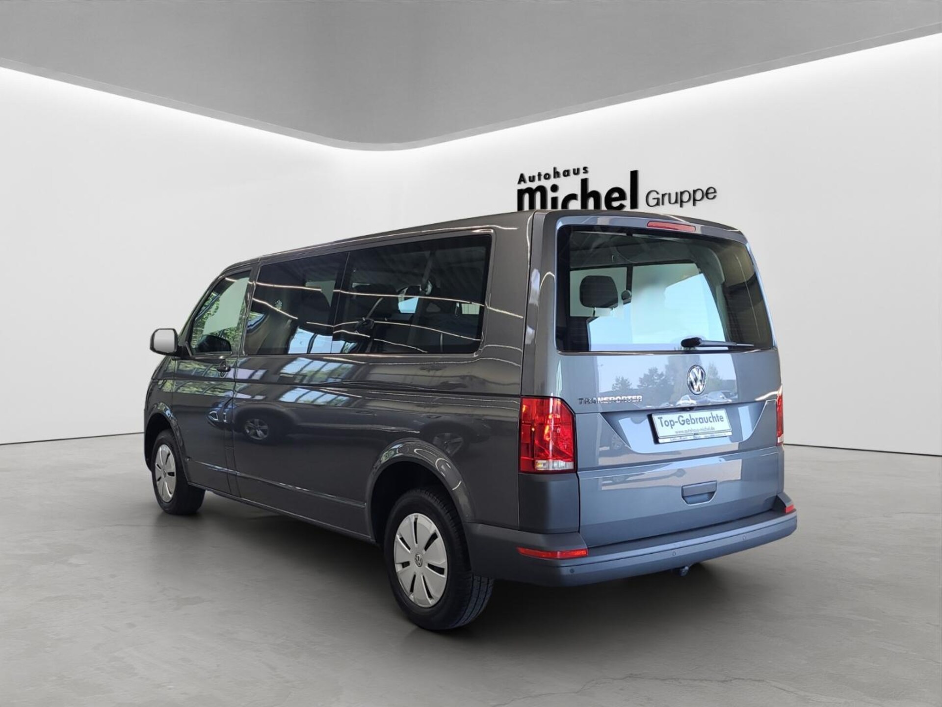 Volkswagen T6.1 Transporter Kombi langer Radstand