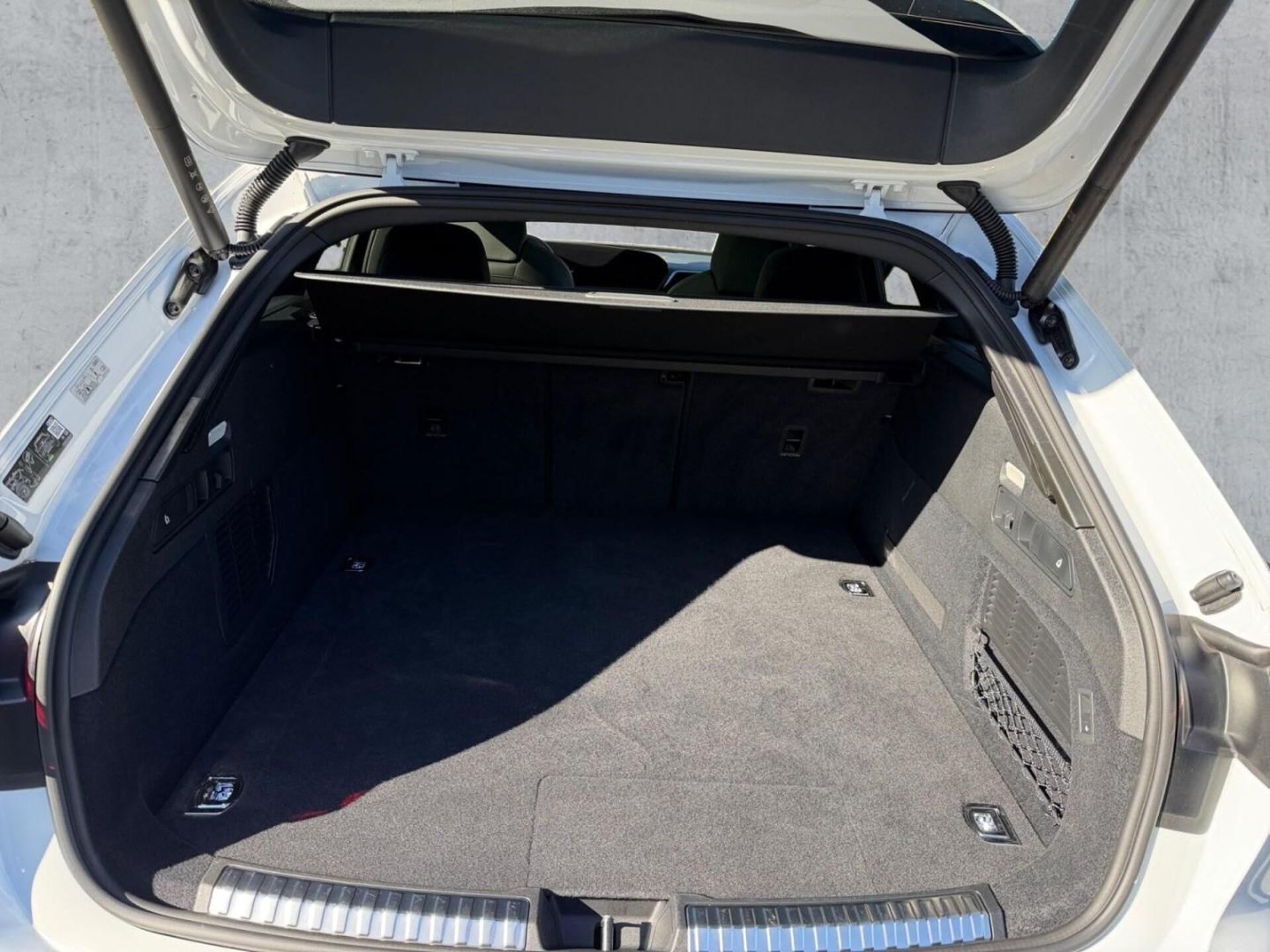 Audi A5 Avant e-hybrid