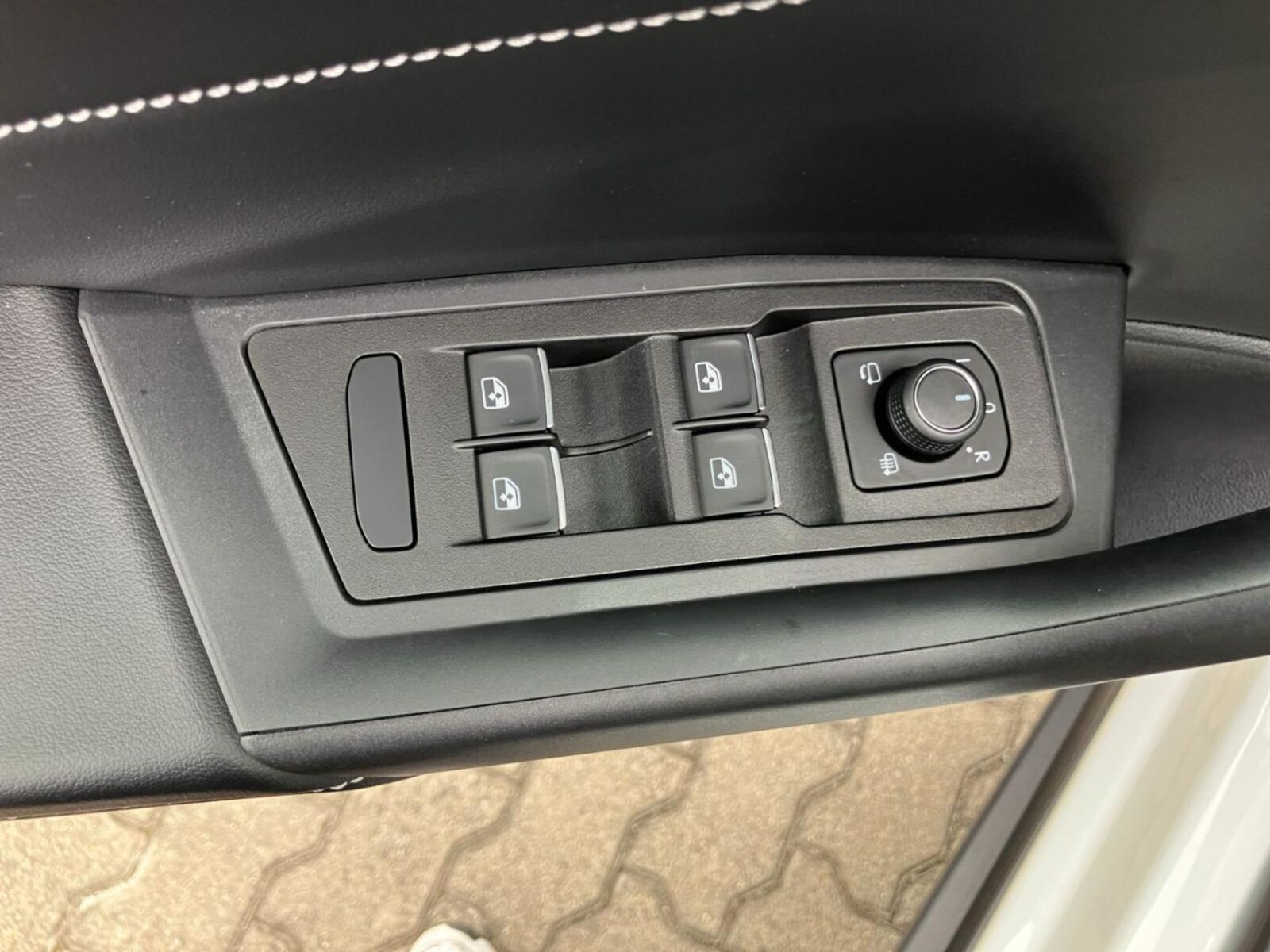Volkswagen T-Roc Cabriolet – Bild 14