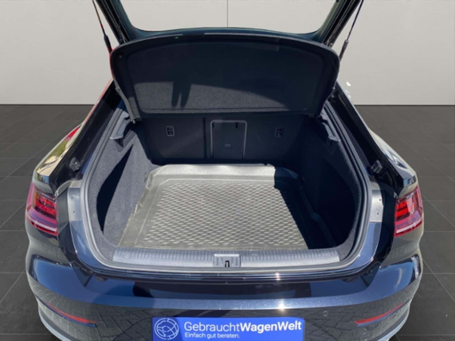 Volkswagen Arteon R-Line