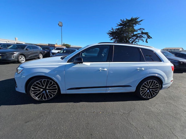 2026 Audi SQ7 Premium Plus - Photo 31