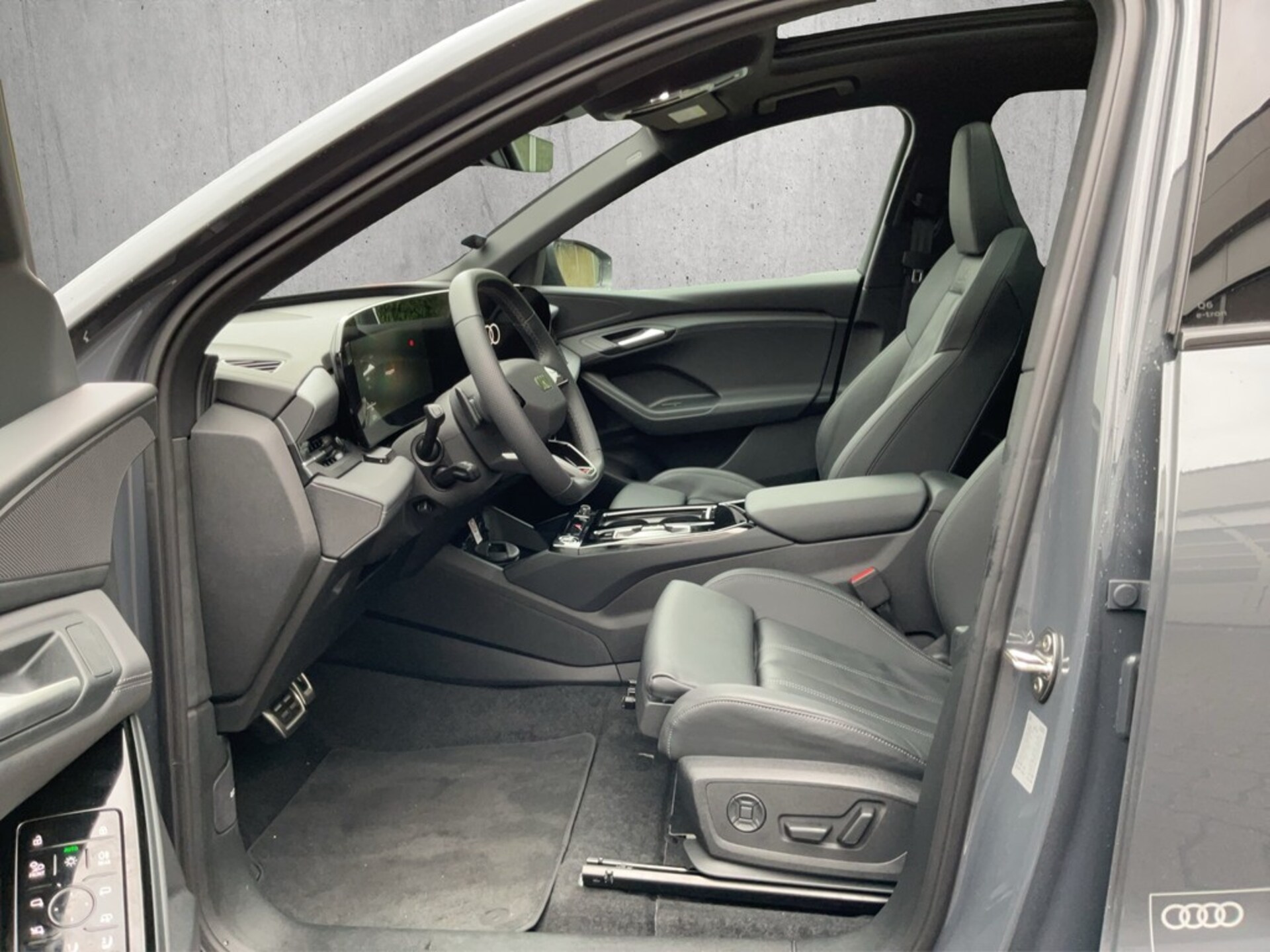 Audi Q6 SUV e-tron