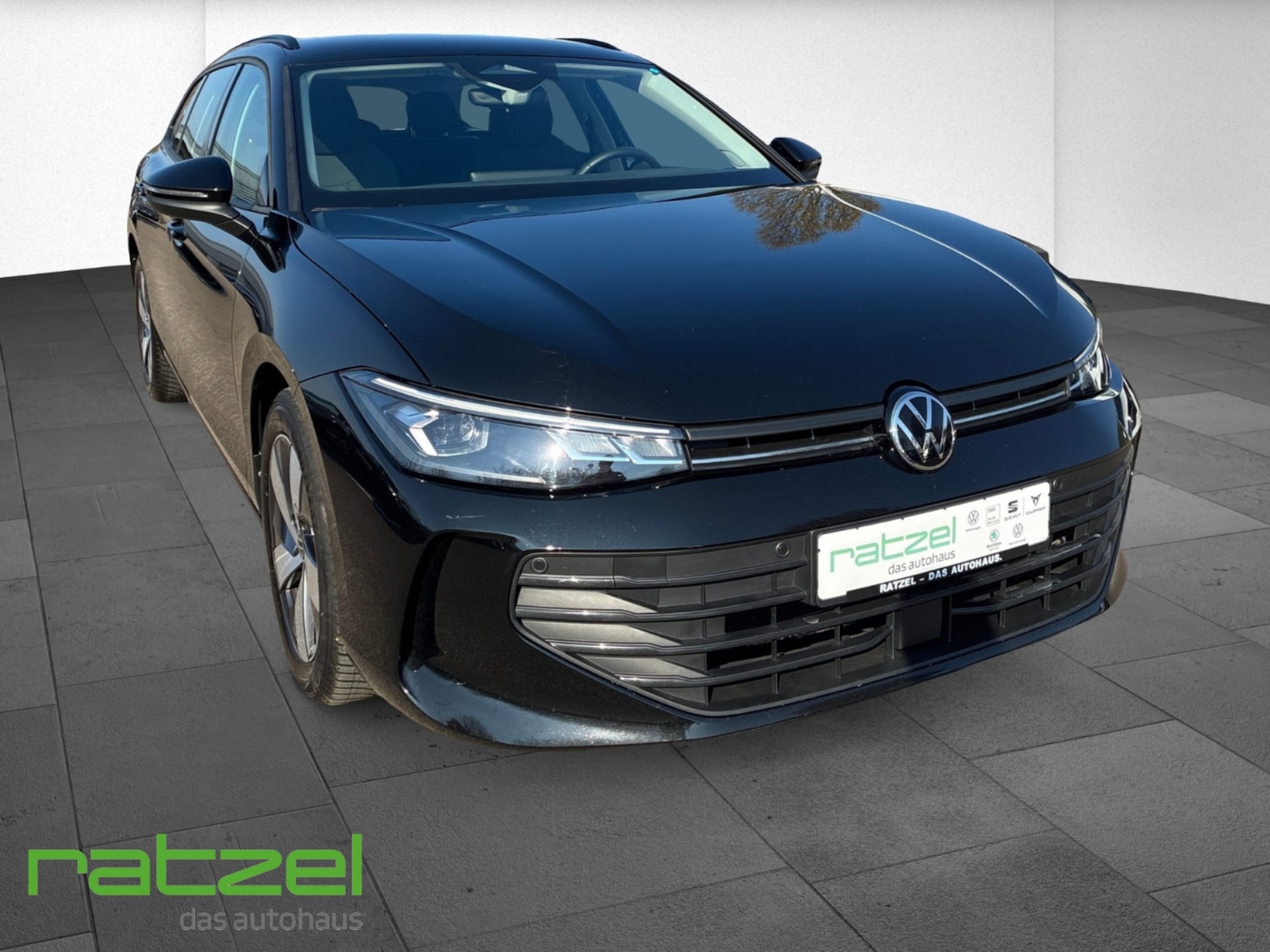 Volkswagen Passat Basis-Modell