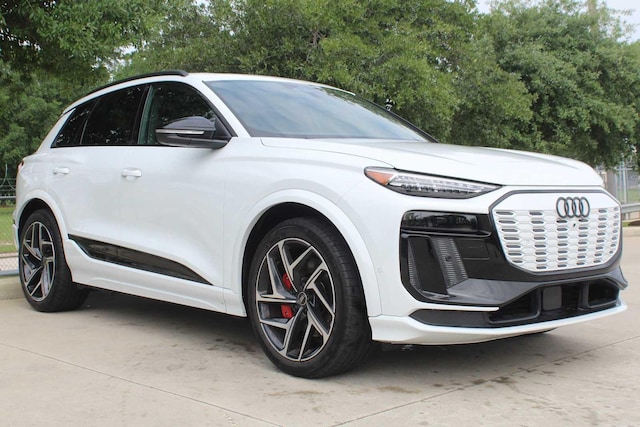 2025 Audi SQ6 e-tron