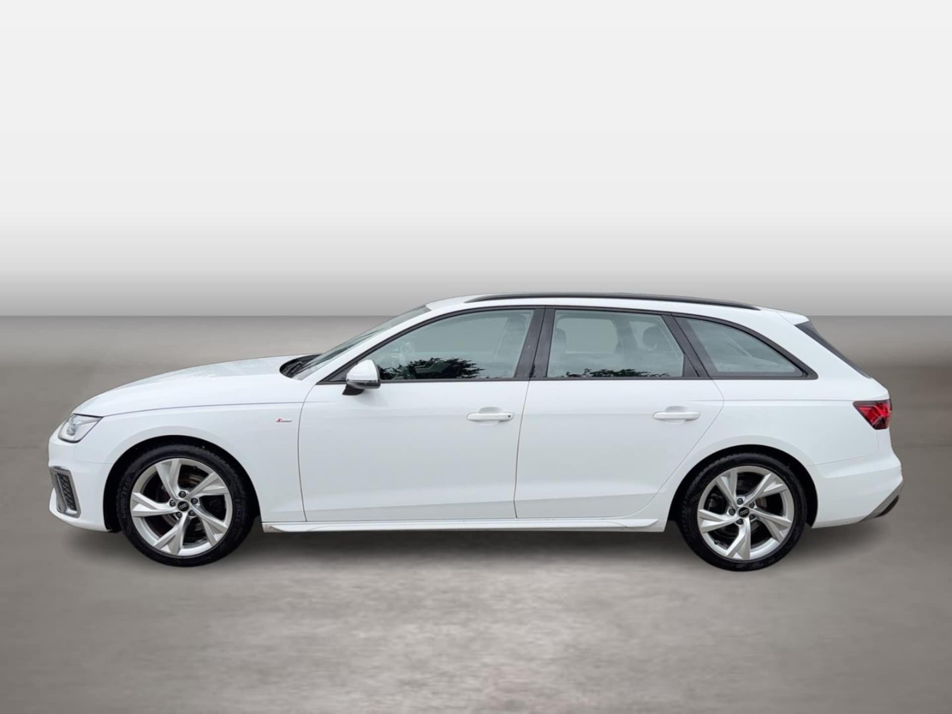 Audi A4 Avant S line