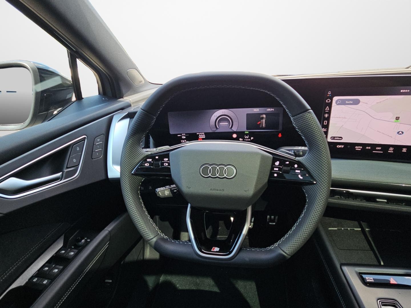 Bild über Audi Q4 SUV e-tron e-tron quattro performance 250 kW - für weitere Informationen kontaktieren Sie den Audi Partner