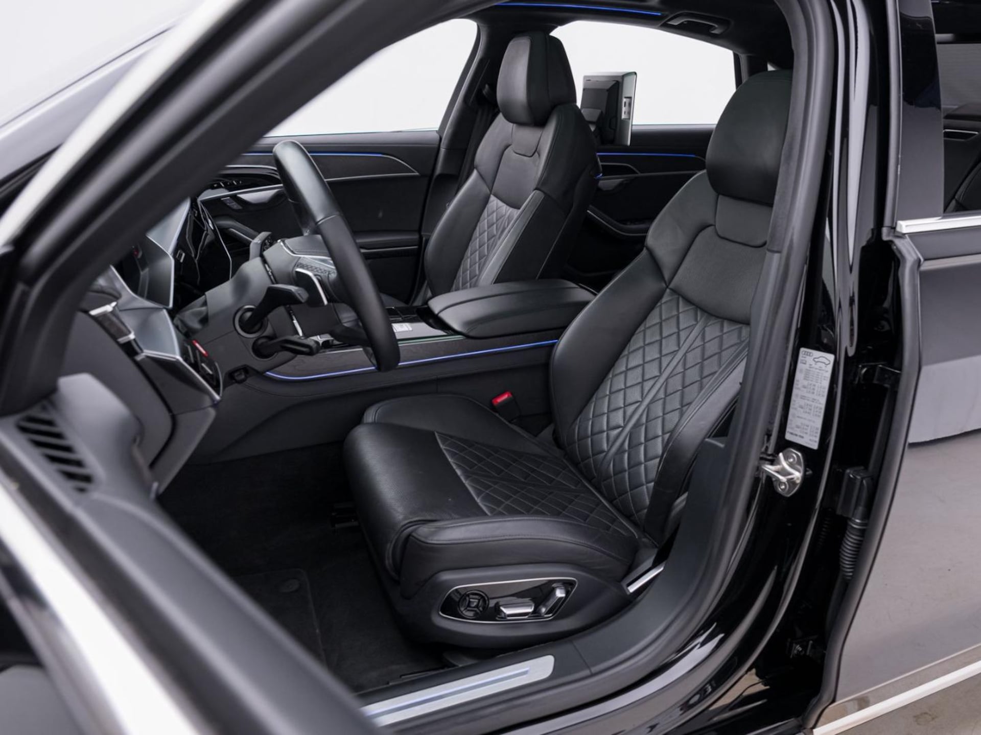 Audi A8 Lang