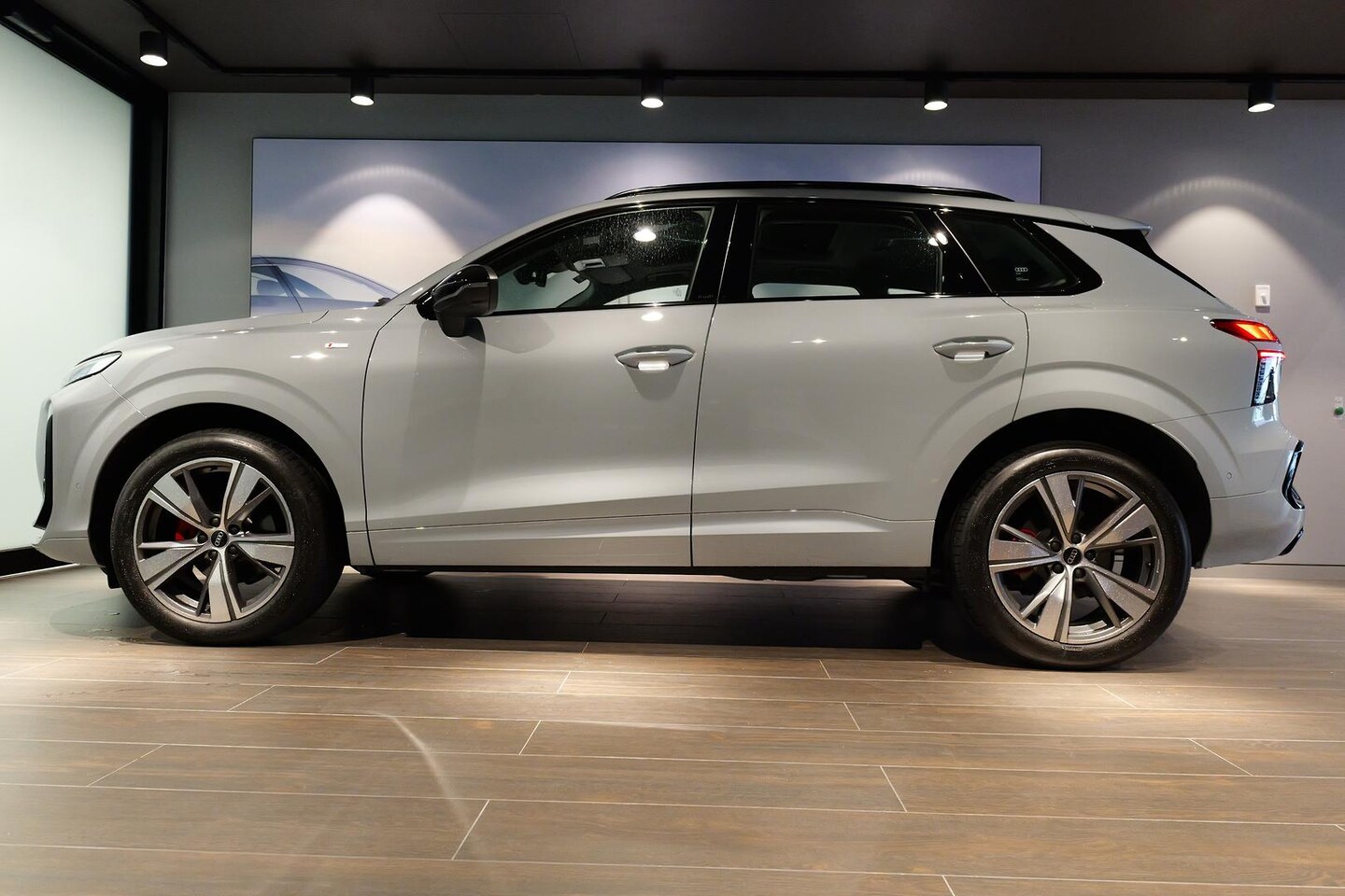 Image about Audi Q3 SUV TFSI 110 kW launch edition