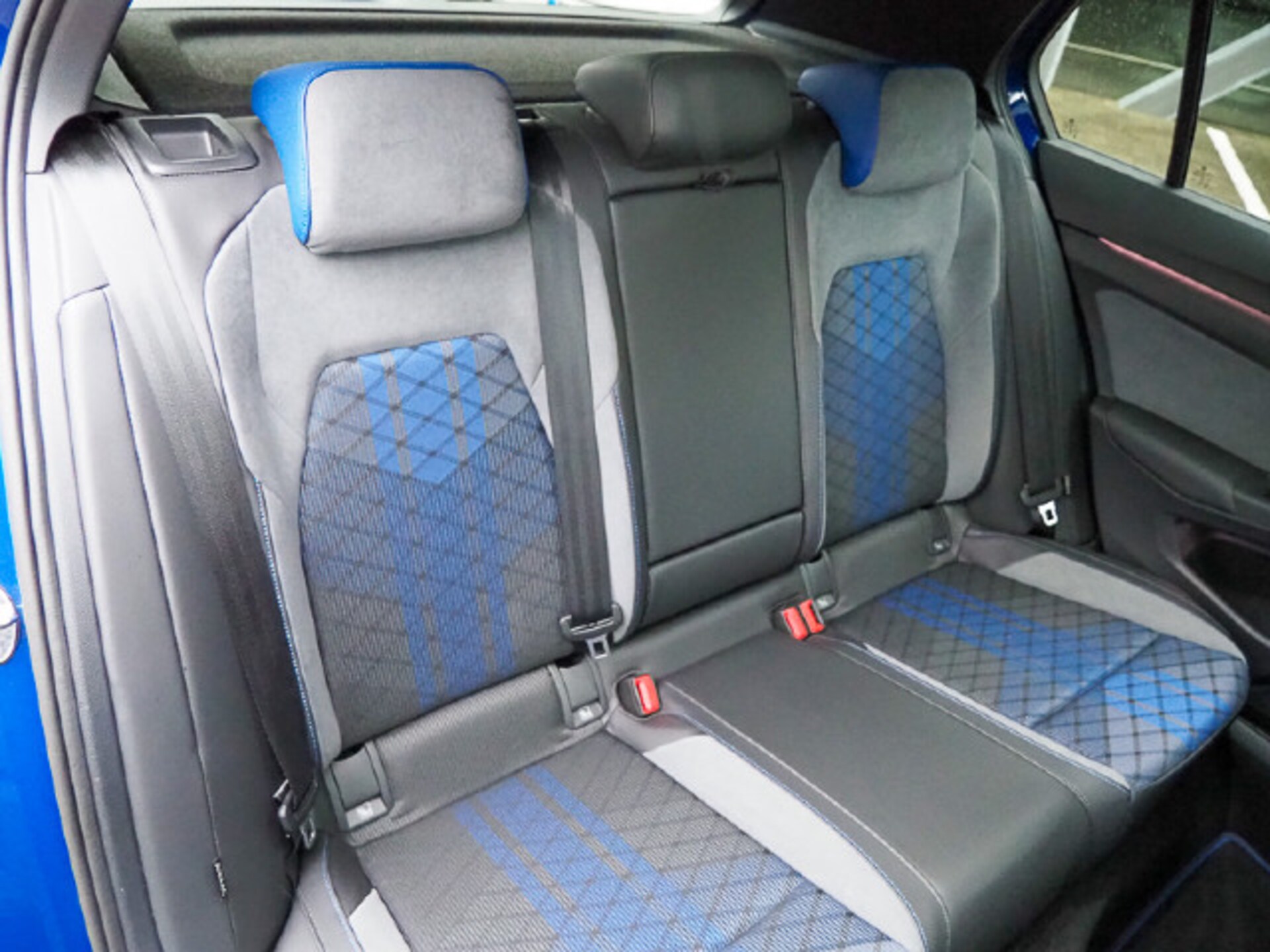 Volkswagen Golf R