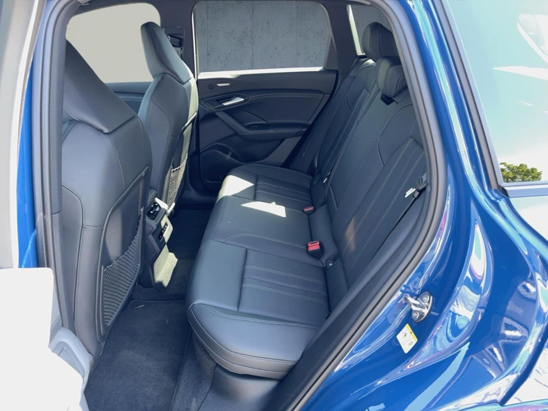 Audi SQ6 SUV e-tron