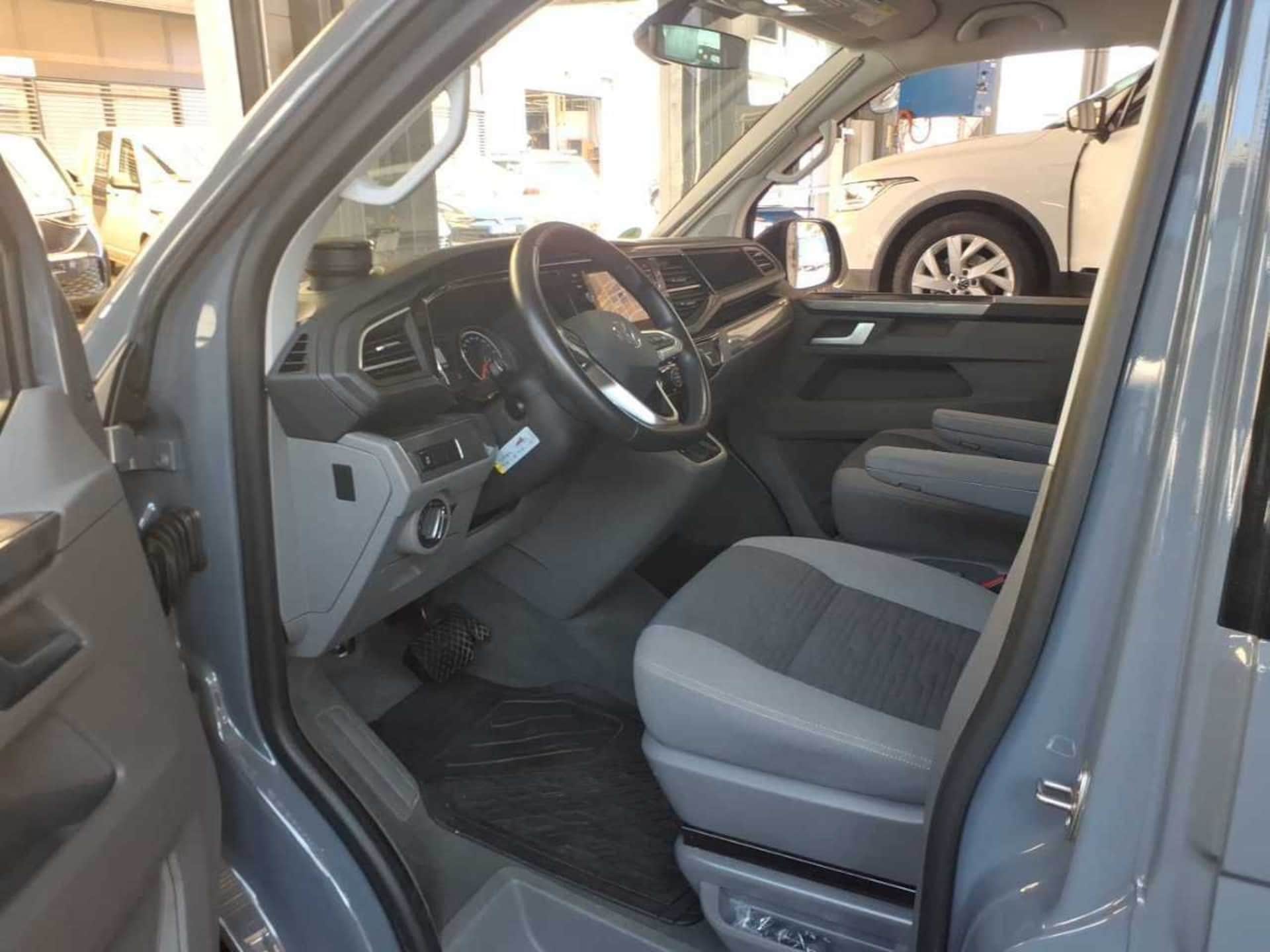 Volkswagen T6.1 California Ocean