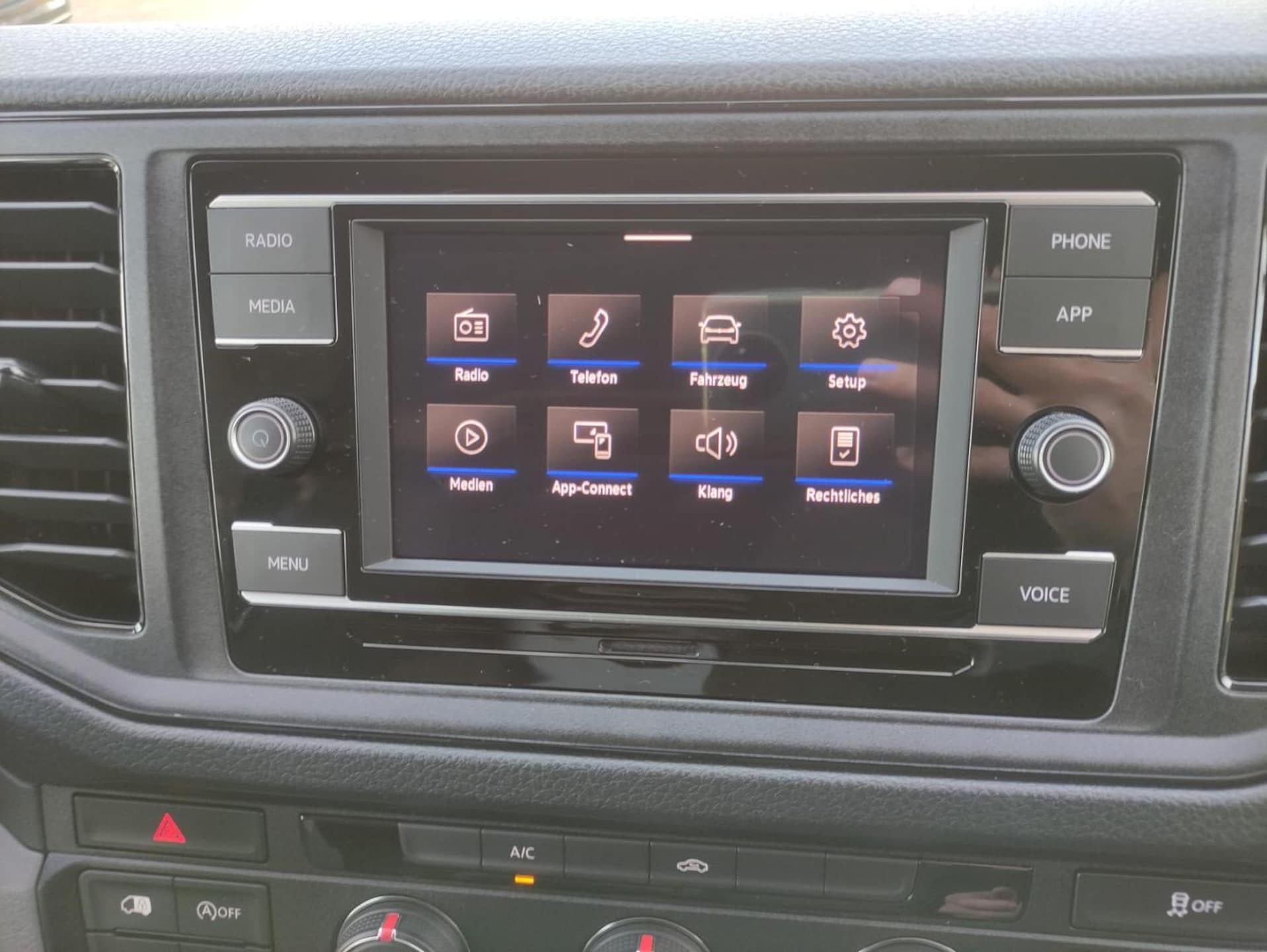 Volkswagen Crafter Kasten mittlerer Radstand