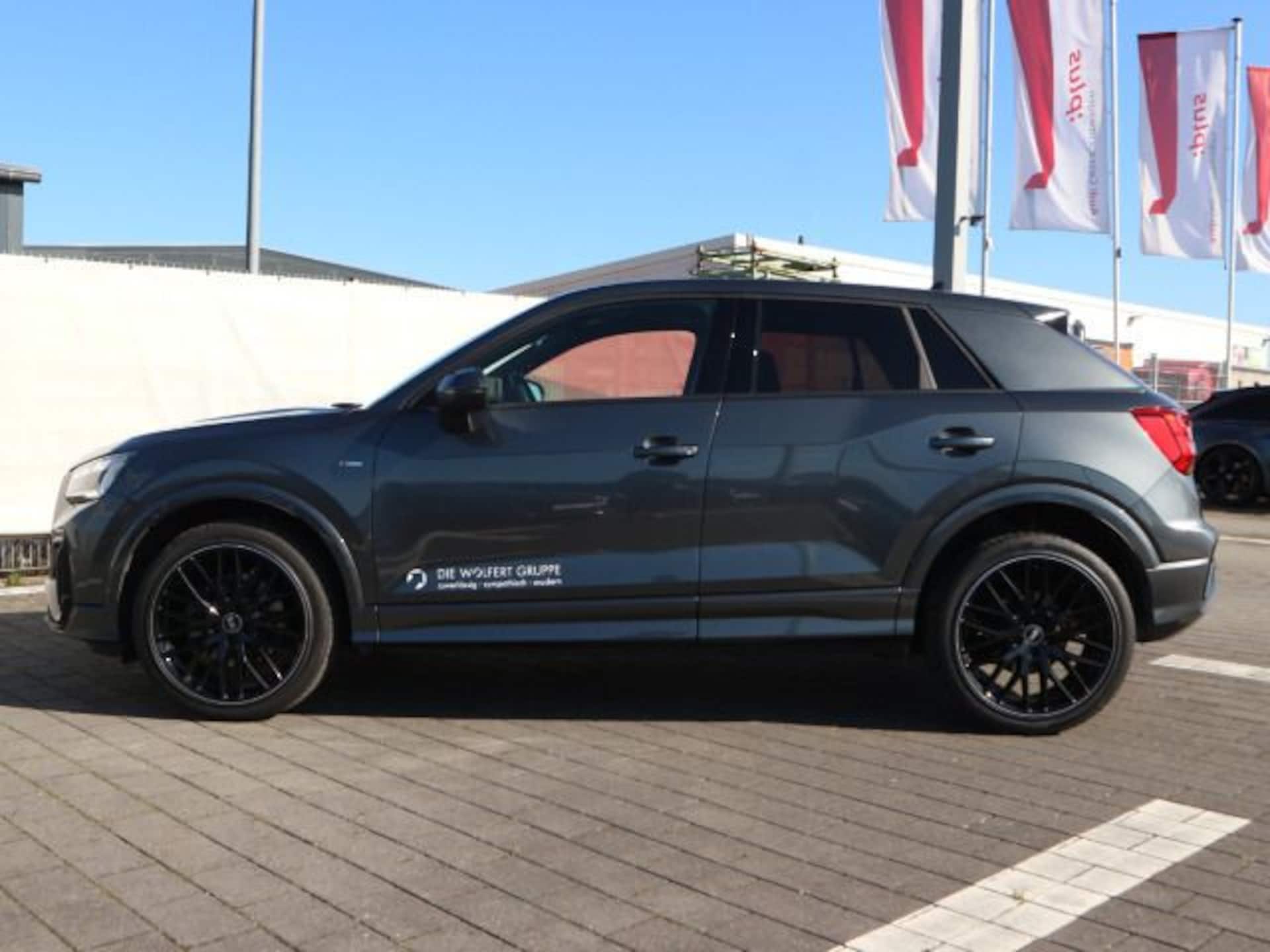 Audi Q2 S line