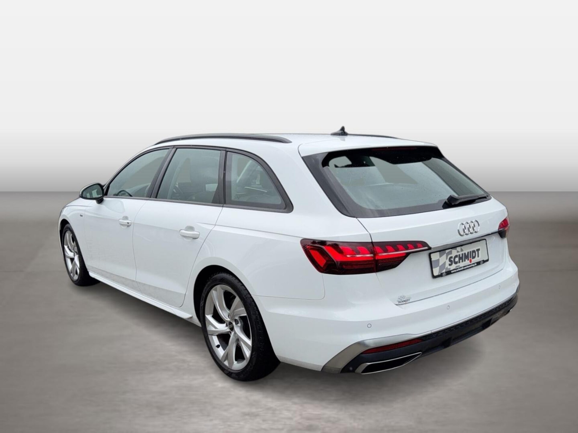 Audi A4 Avant S line