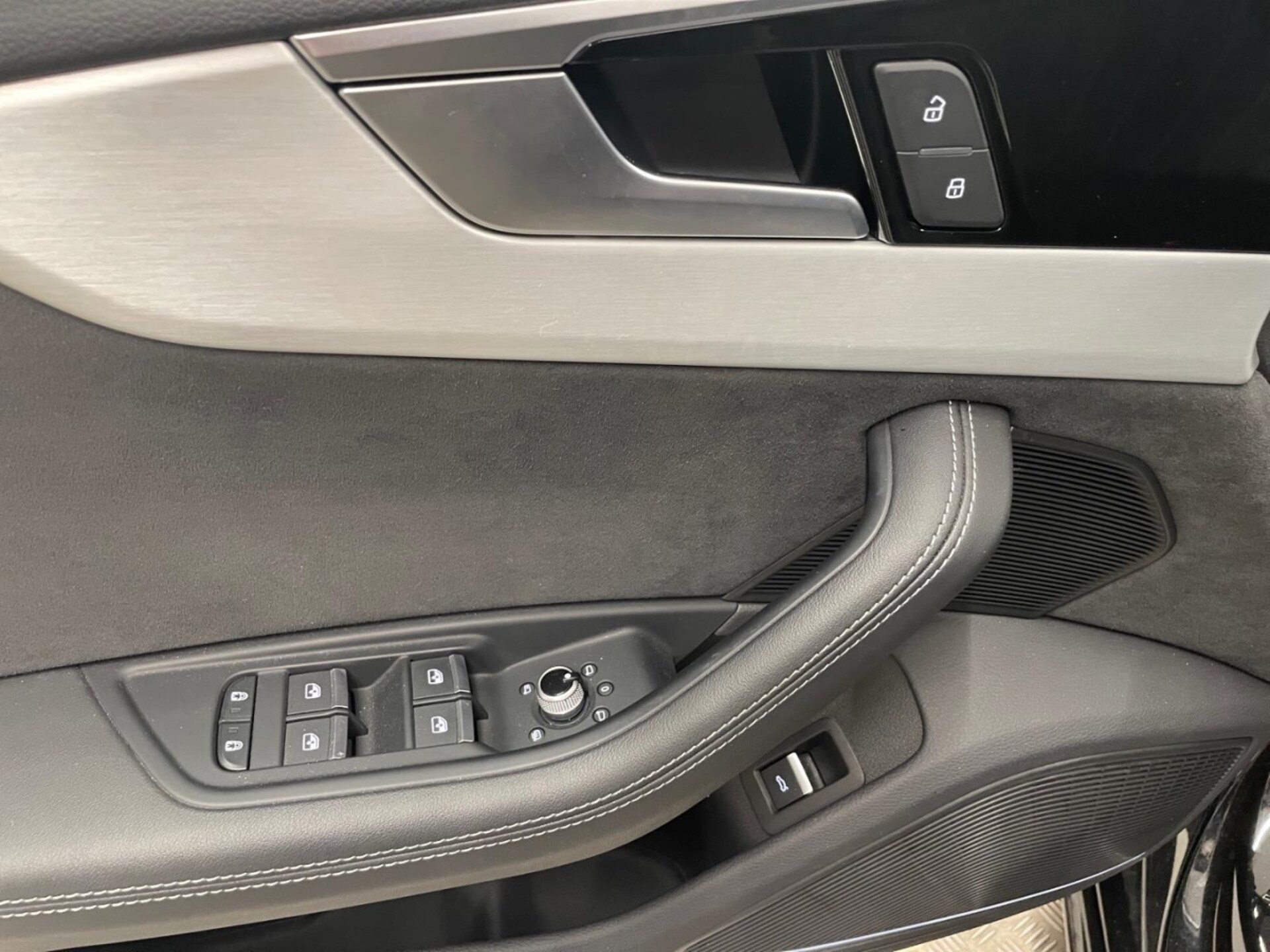 Audi S4 Avant