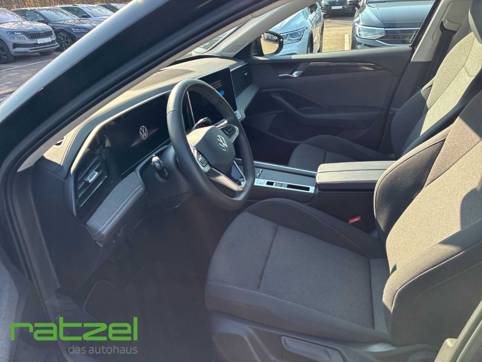 Volkswagen Passat Basis-Modell