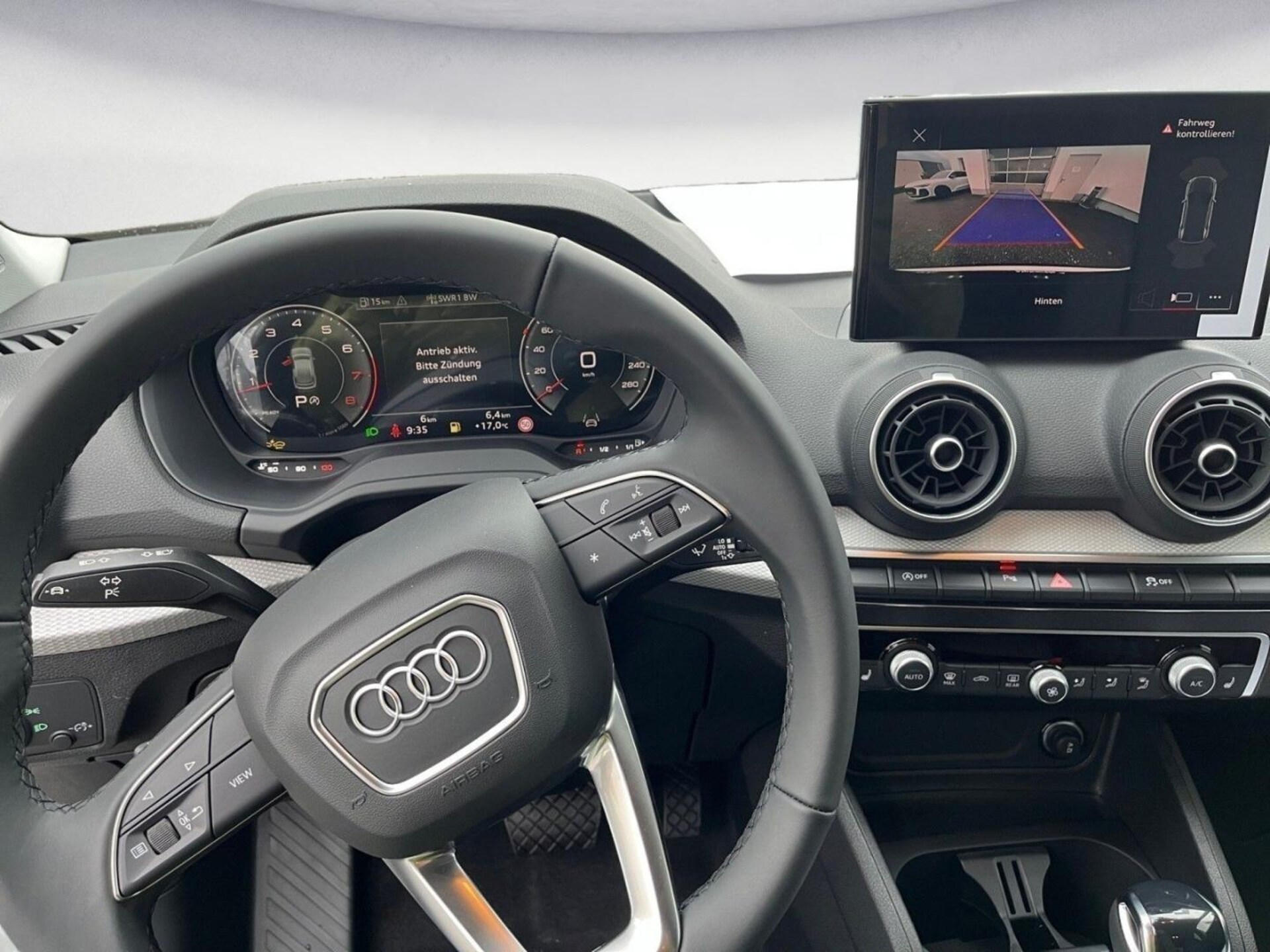 Audi Q2 S line