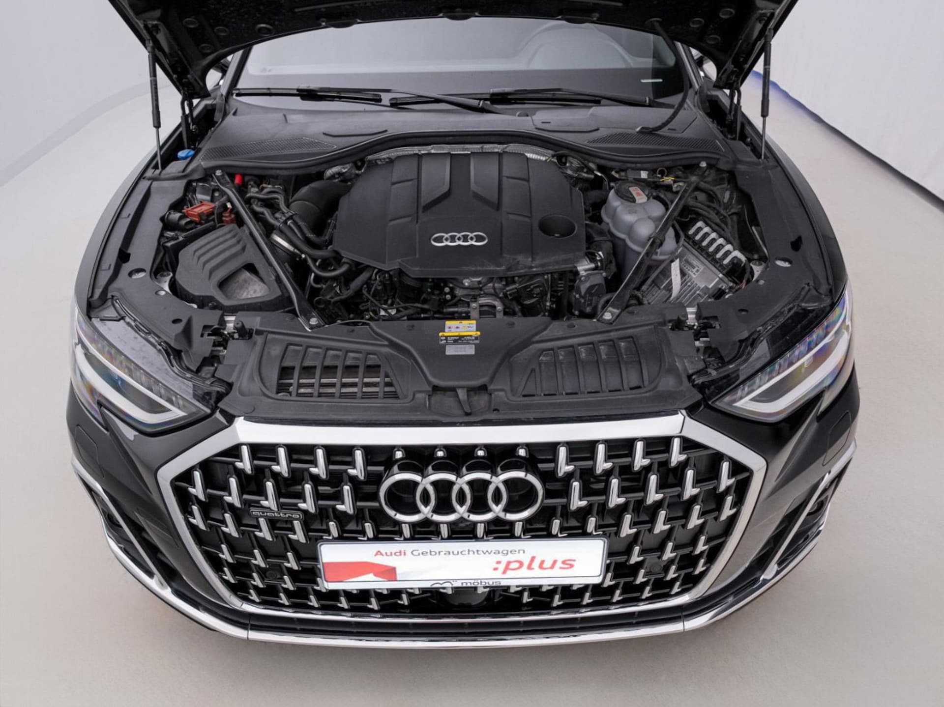 Audi A8 Lang