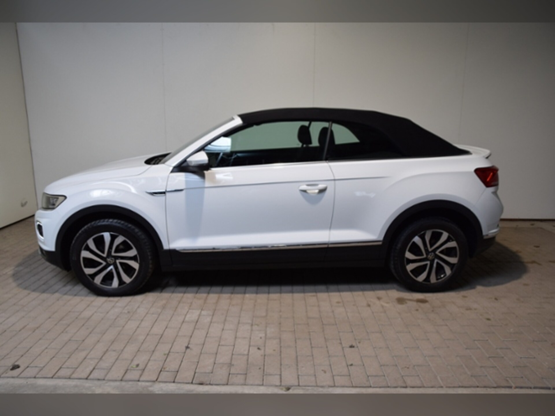 Volkswagen T-Roc Cabriolet Active