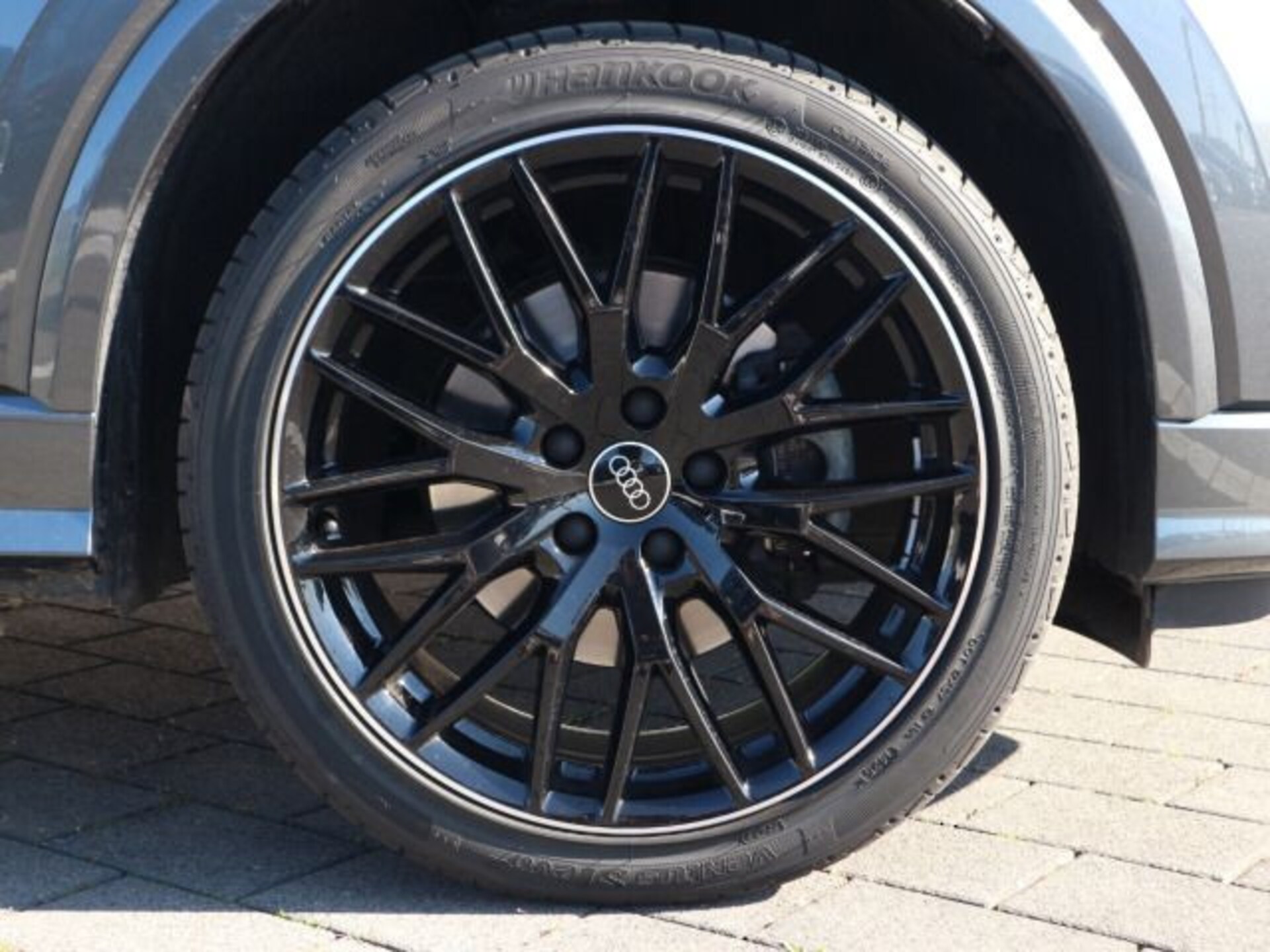 Audi Q2 S line