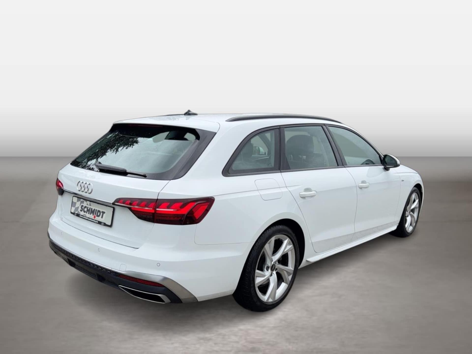 Audi A4 Avant S line