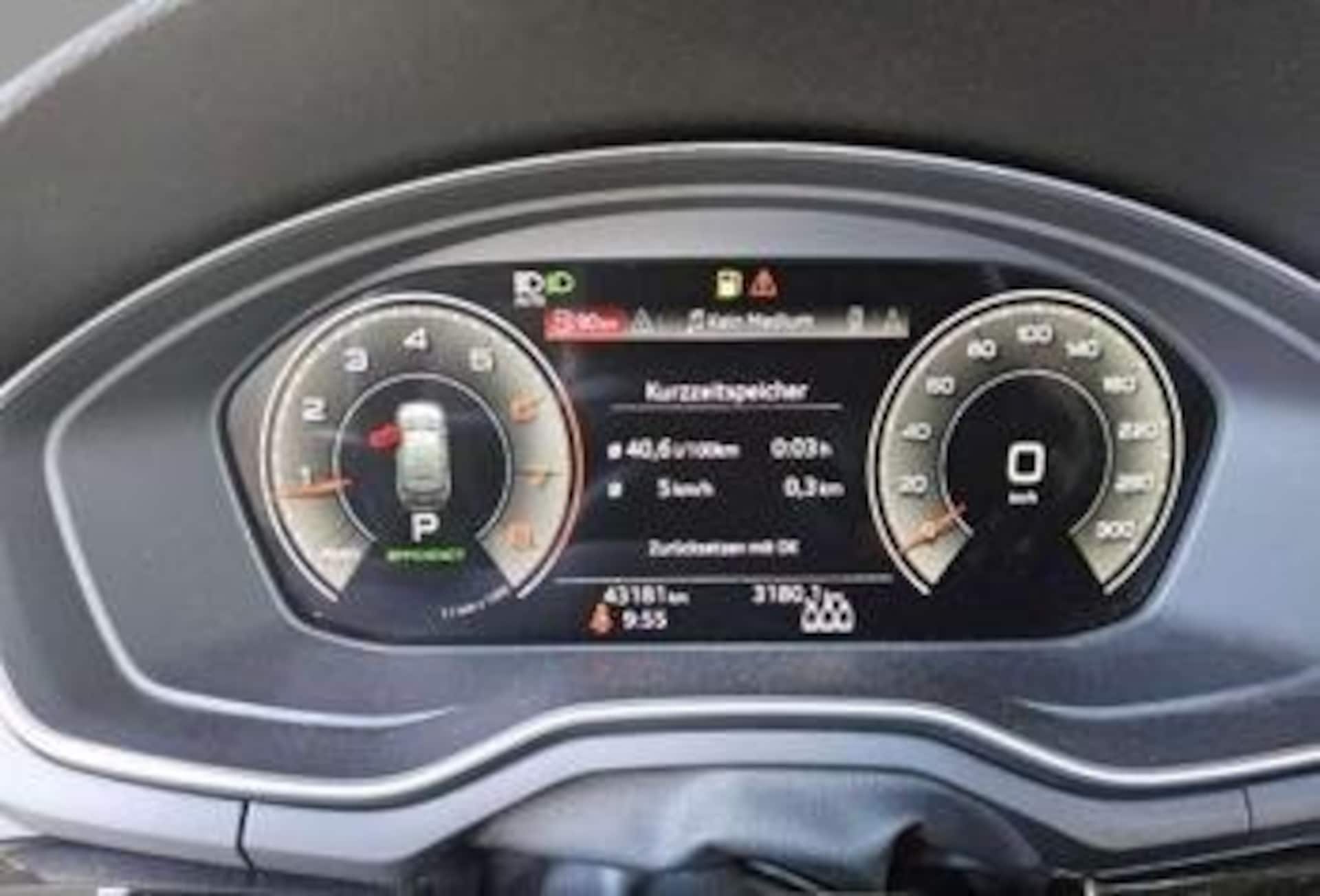 Audi A4 Avant S line