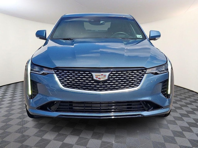 2023 Cadillac CT4