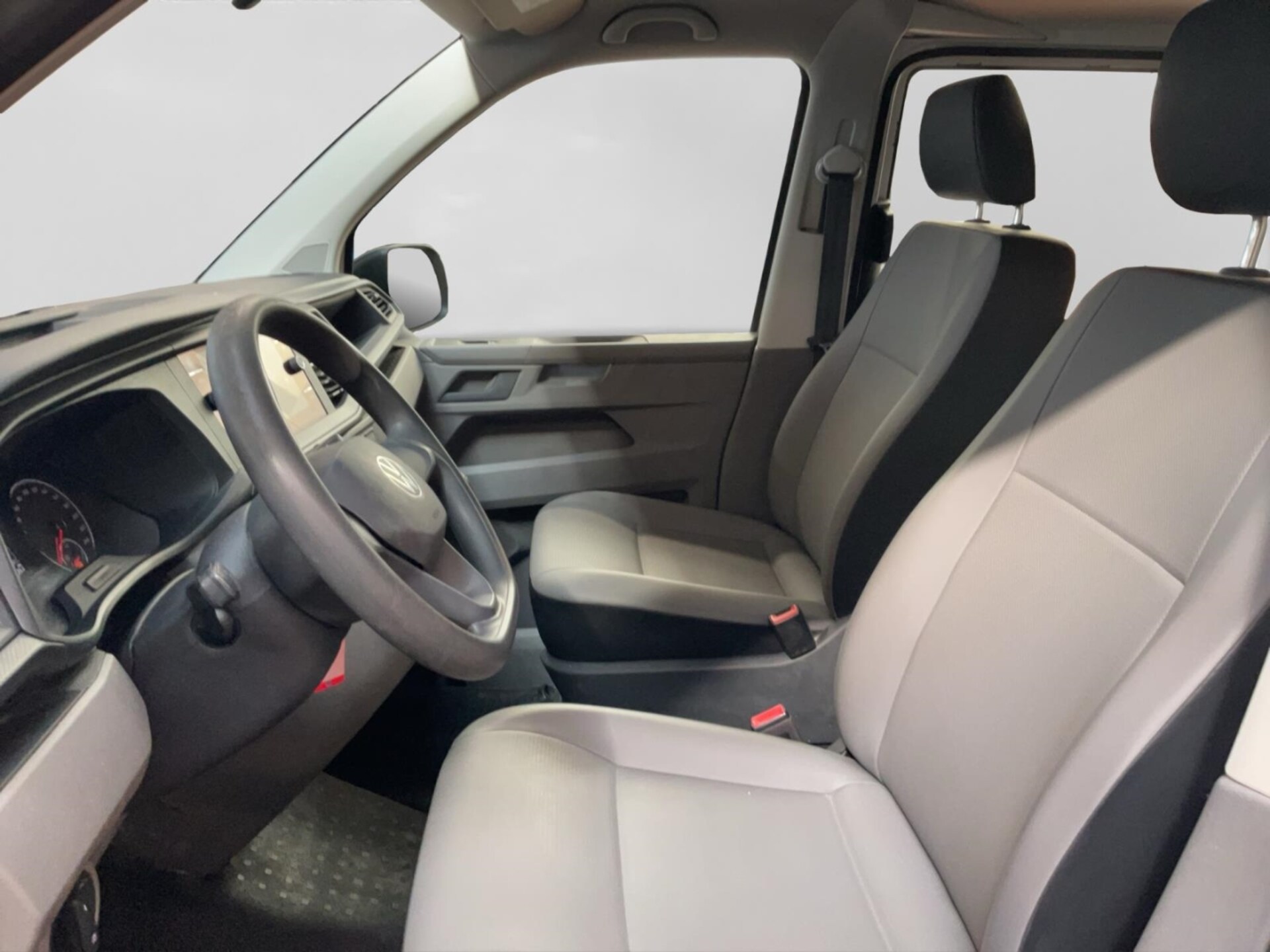 Volkswagen T6.1 Transporter Kasten langer Radstand