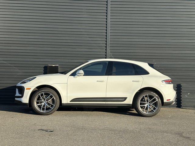 2025 Porsche Macan