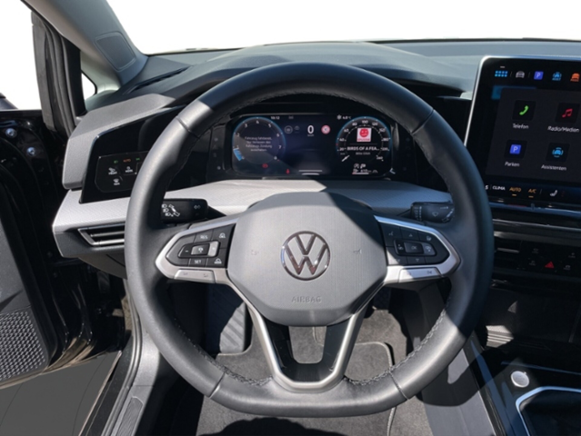 Volkswagen Golf Style