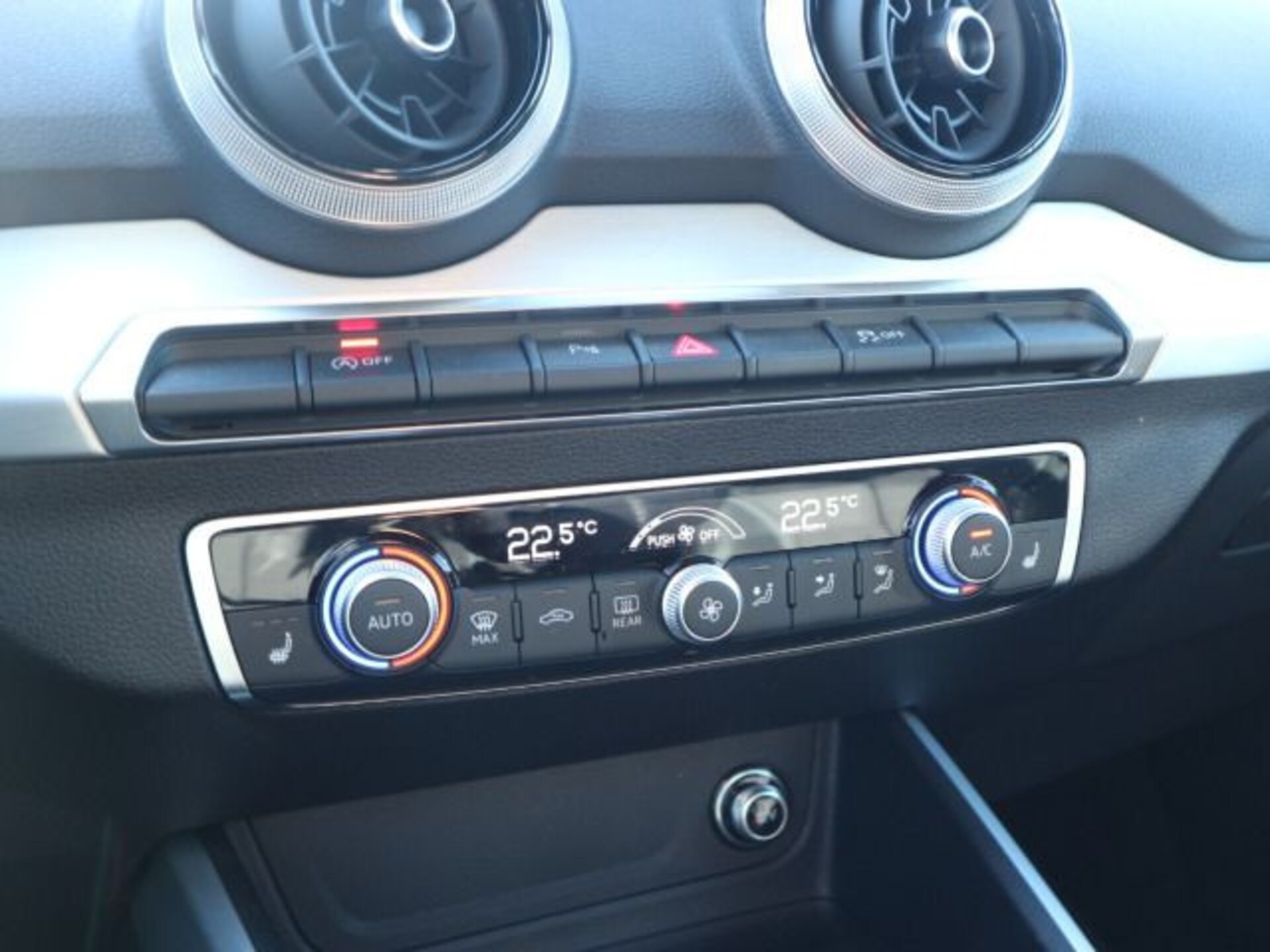 Audi Q2 S line