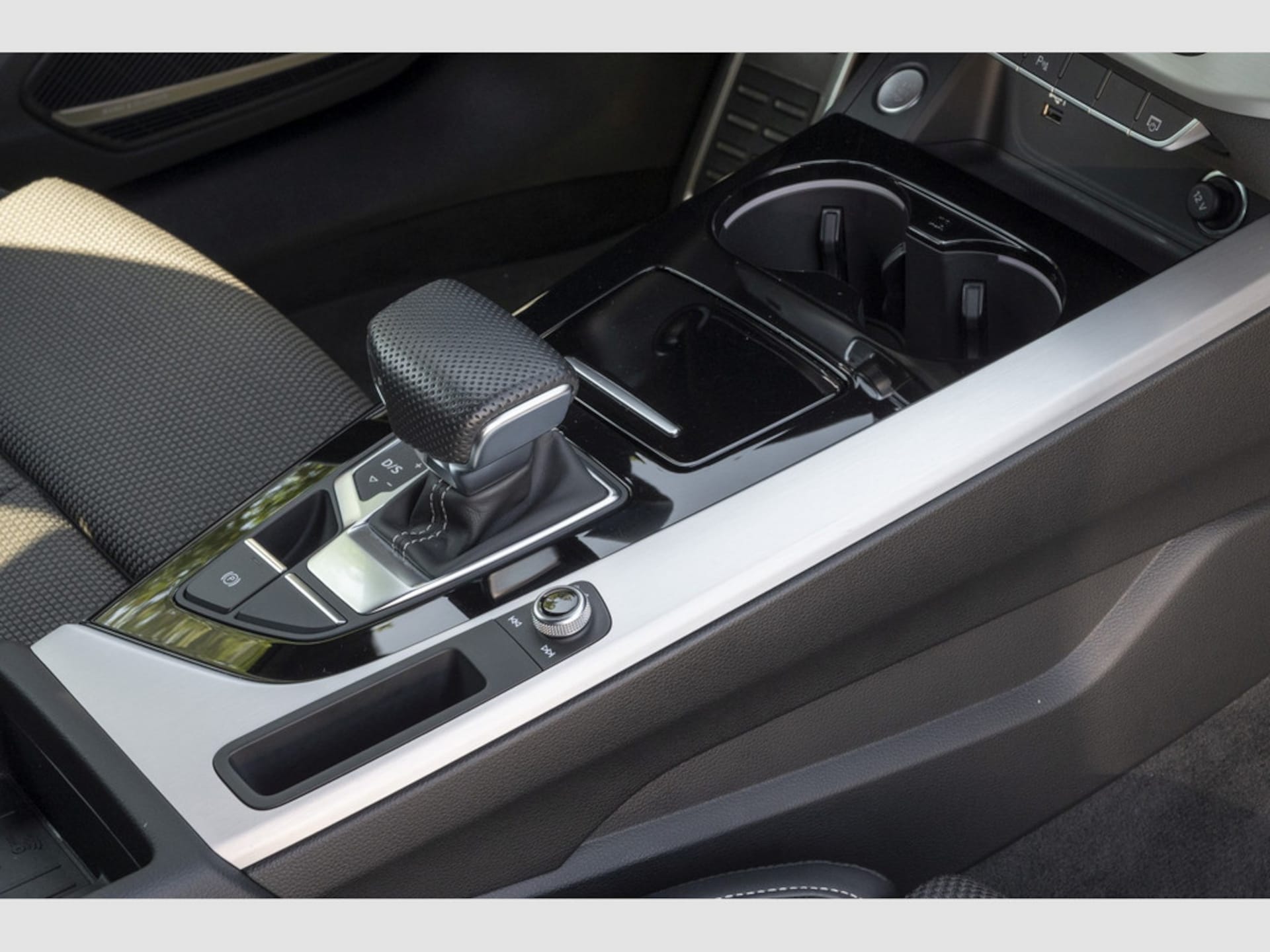 Audi A4 Avant S line