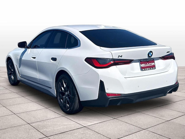 2025 BMW