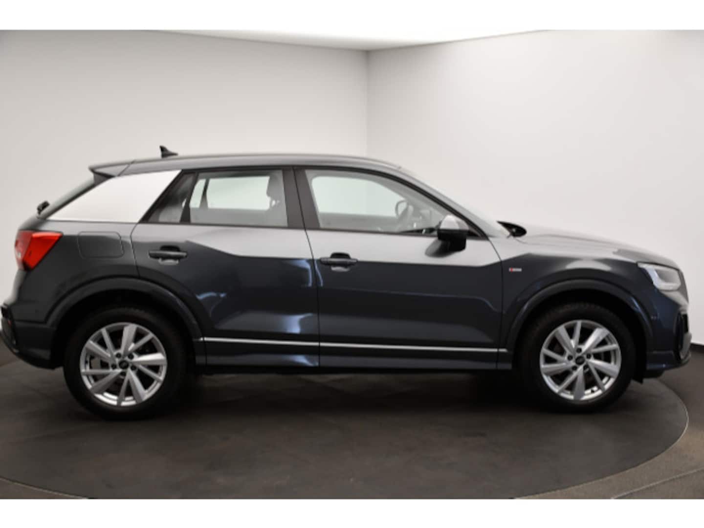 Bild über Audi Q2 S line 35 TFSI S tronic - für weitere Informationen kontaktieren Sie den Audi Partner
