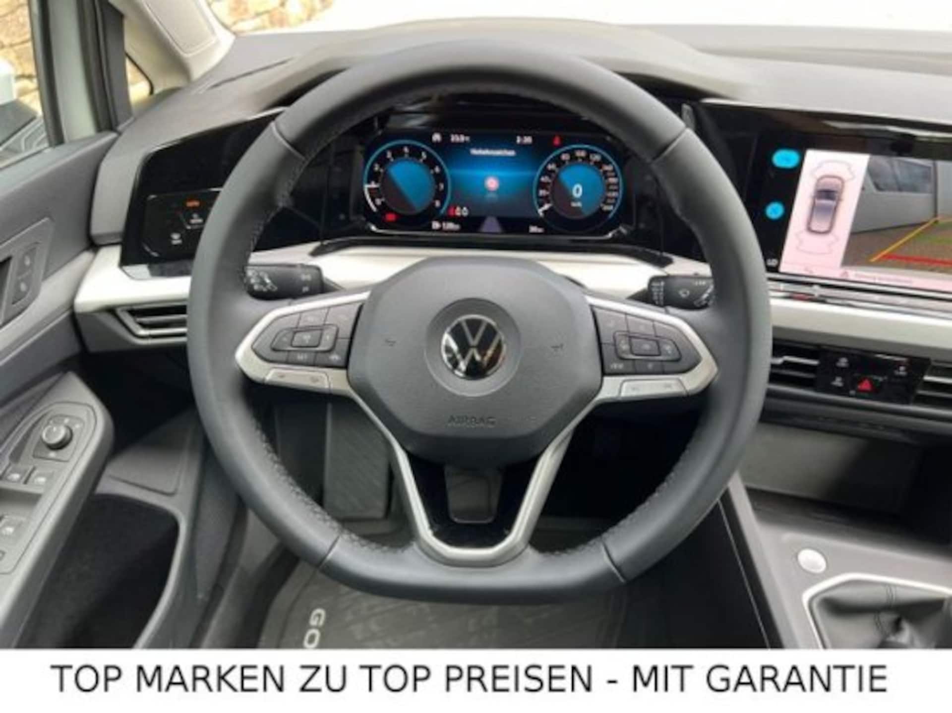 Volkswagen Golf Life