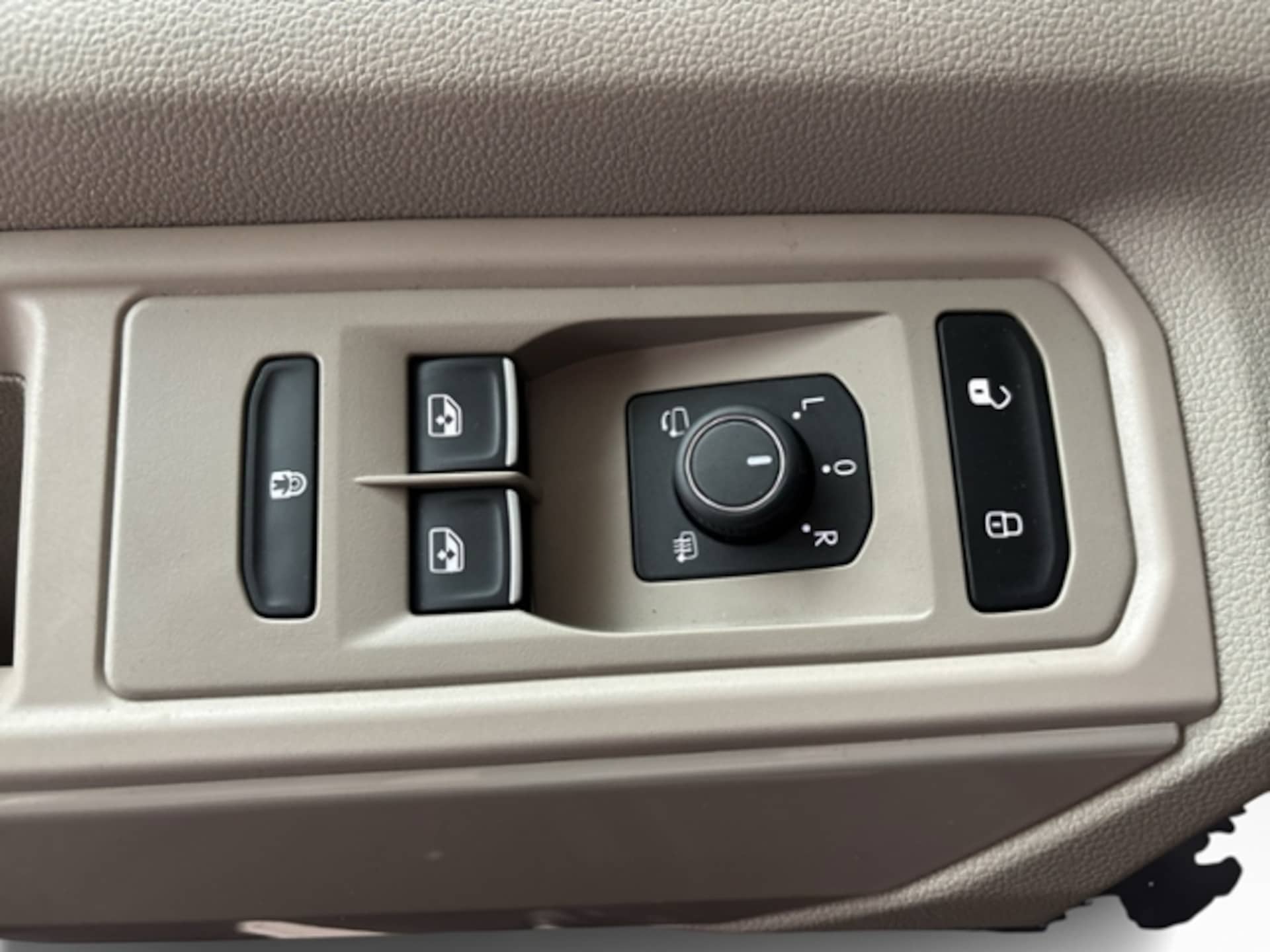 Volkswagen Multivan Style