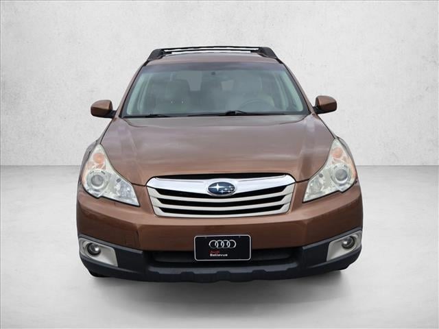 Used 2011 Subaru Outback I Premium with VIN 4S4BRBCC5B3429468 for sale in Bellevue, WA