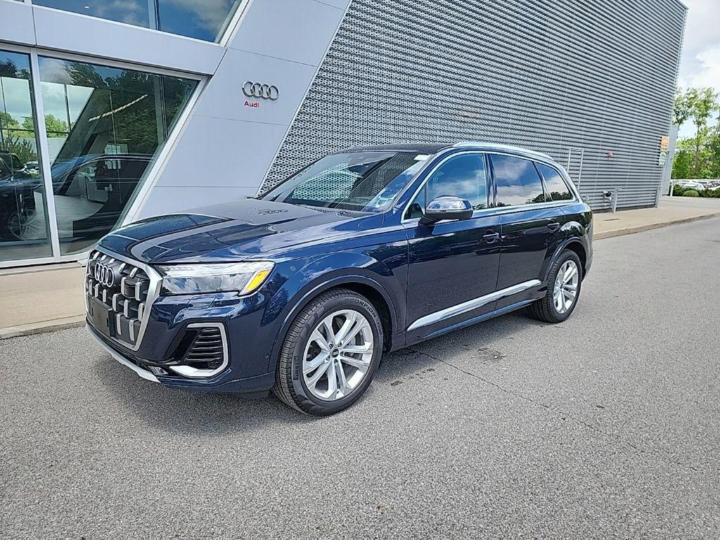 2025 Audi Q5 40 Premium's photo