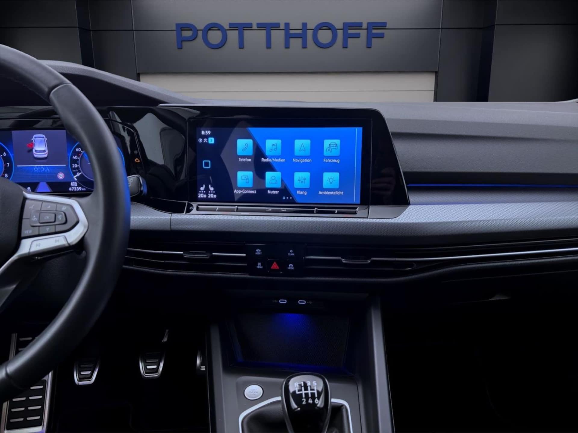 Volkswagen Golf Active