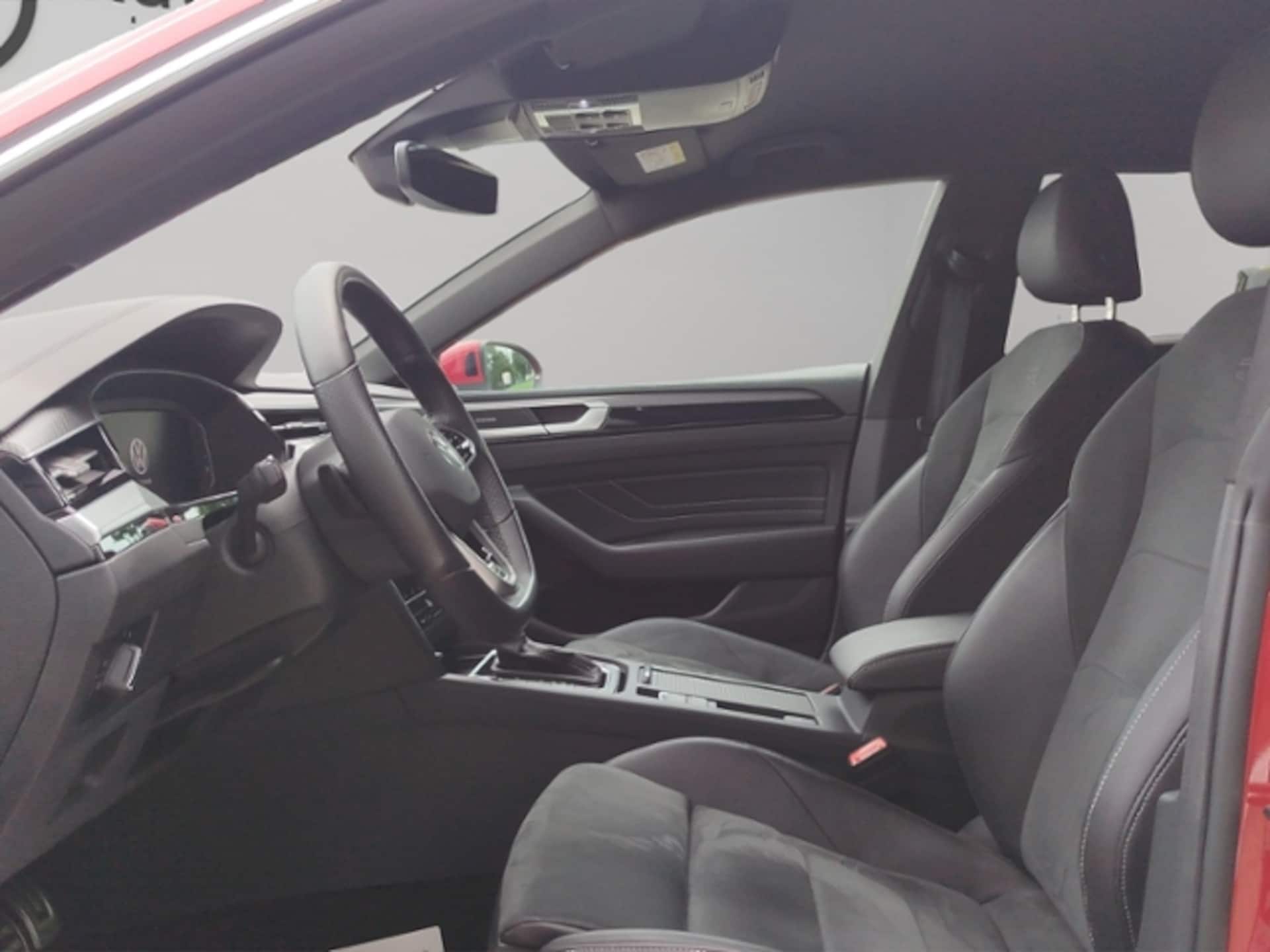 Volkswagen Arteon R-Line