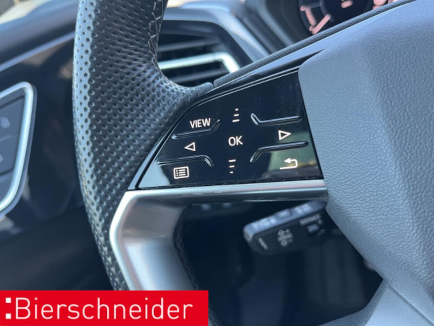 Bild über Audi Q4 e-tron 45 e-tron quattro - für weitere Informationen kontaktieren Sie den Audi Partner