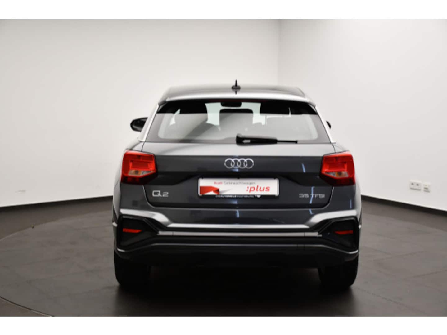 Bild über Audi Q2 S line 35 TFSI S tronic - für weitere Informationen kontaktieren Sie den Audi Partner