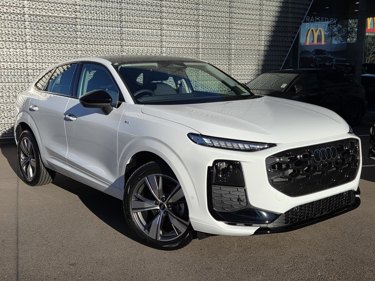 Image about Audi Q3 Sportback TFSI 110 kW