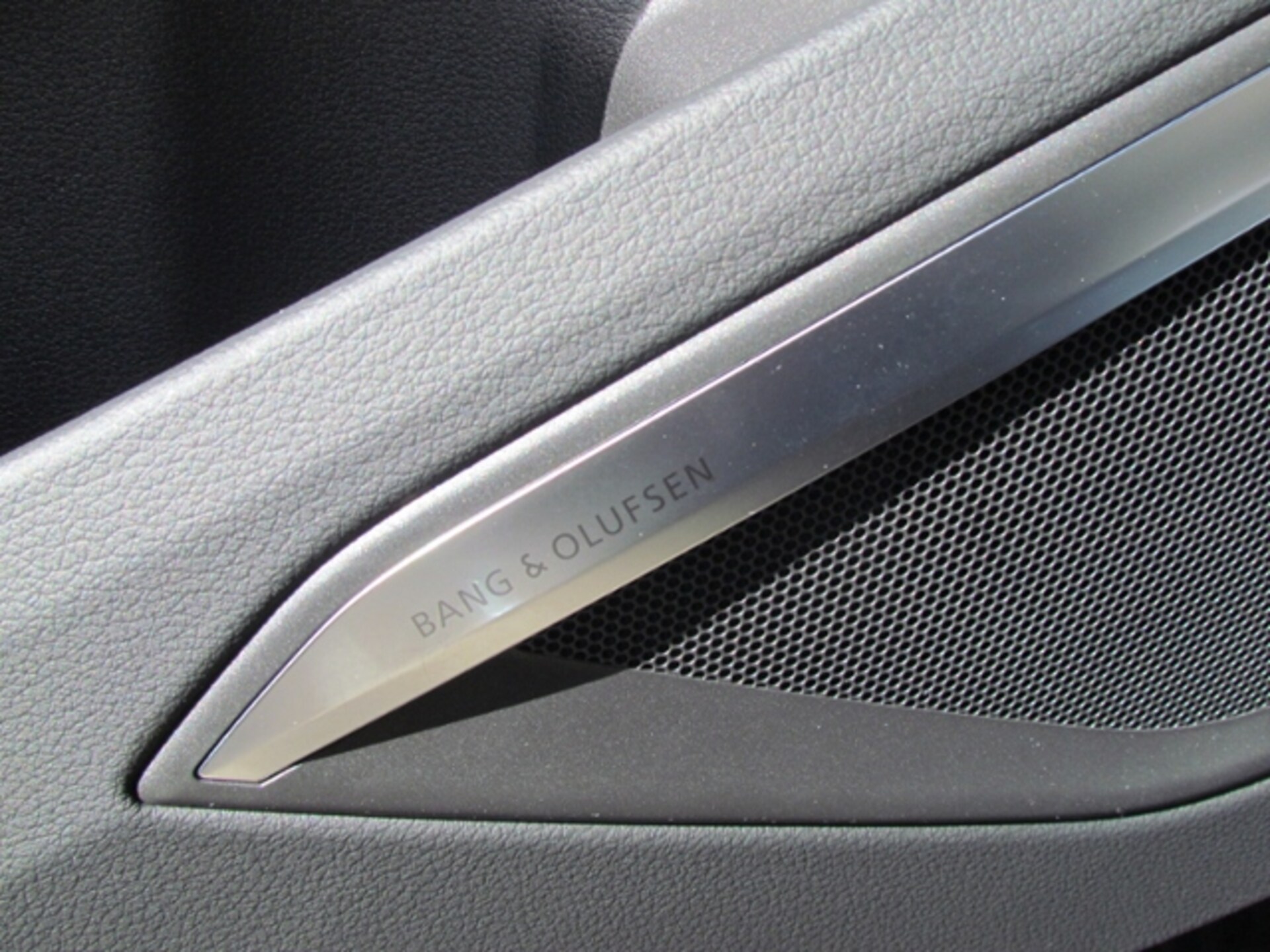 Audi e-tron advanced