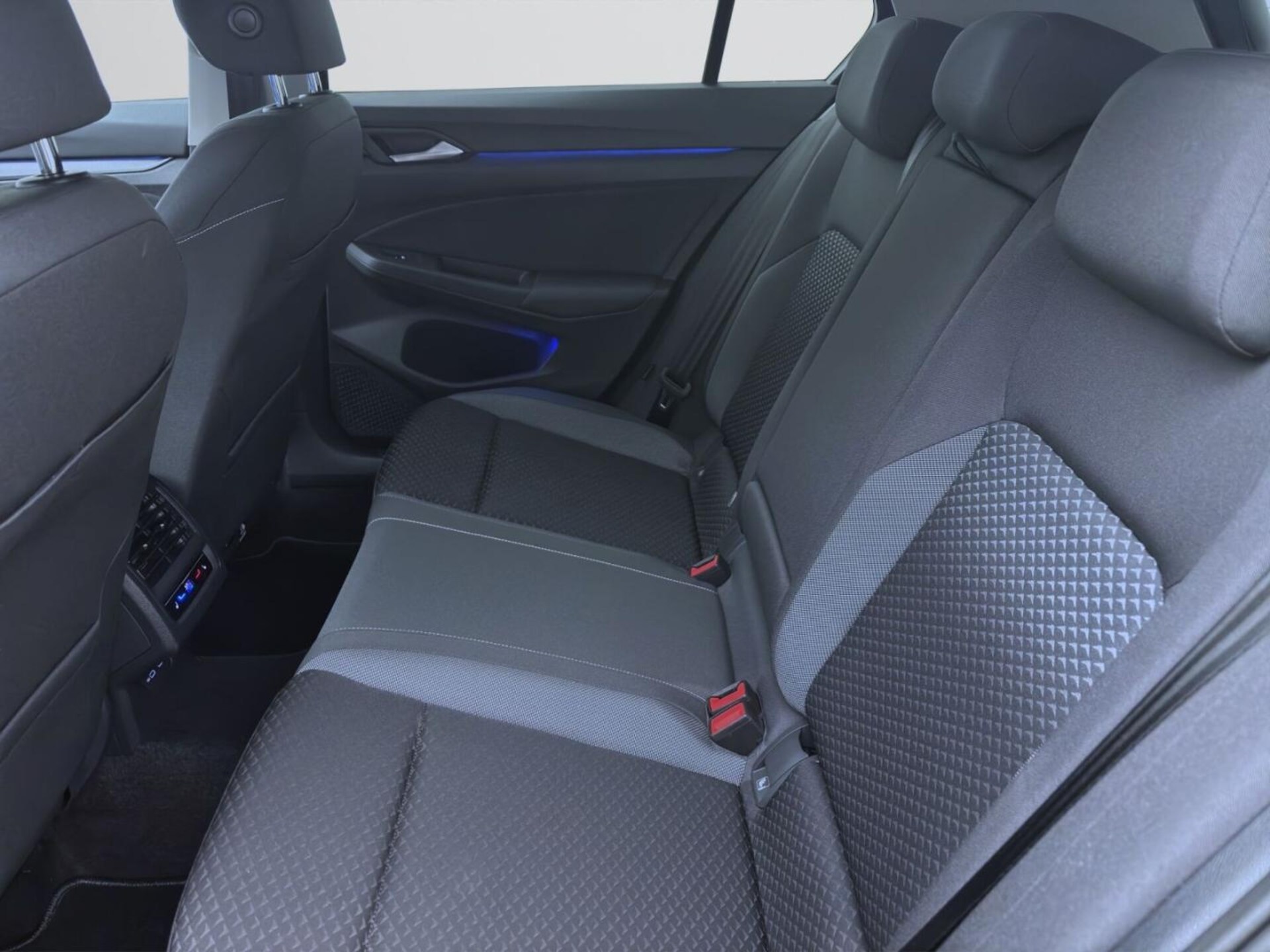 Volkswagen Golf Active